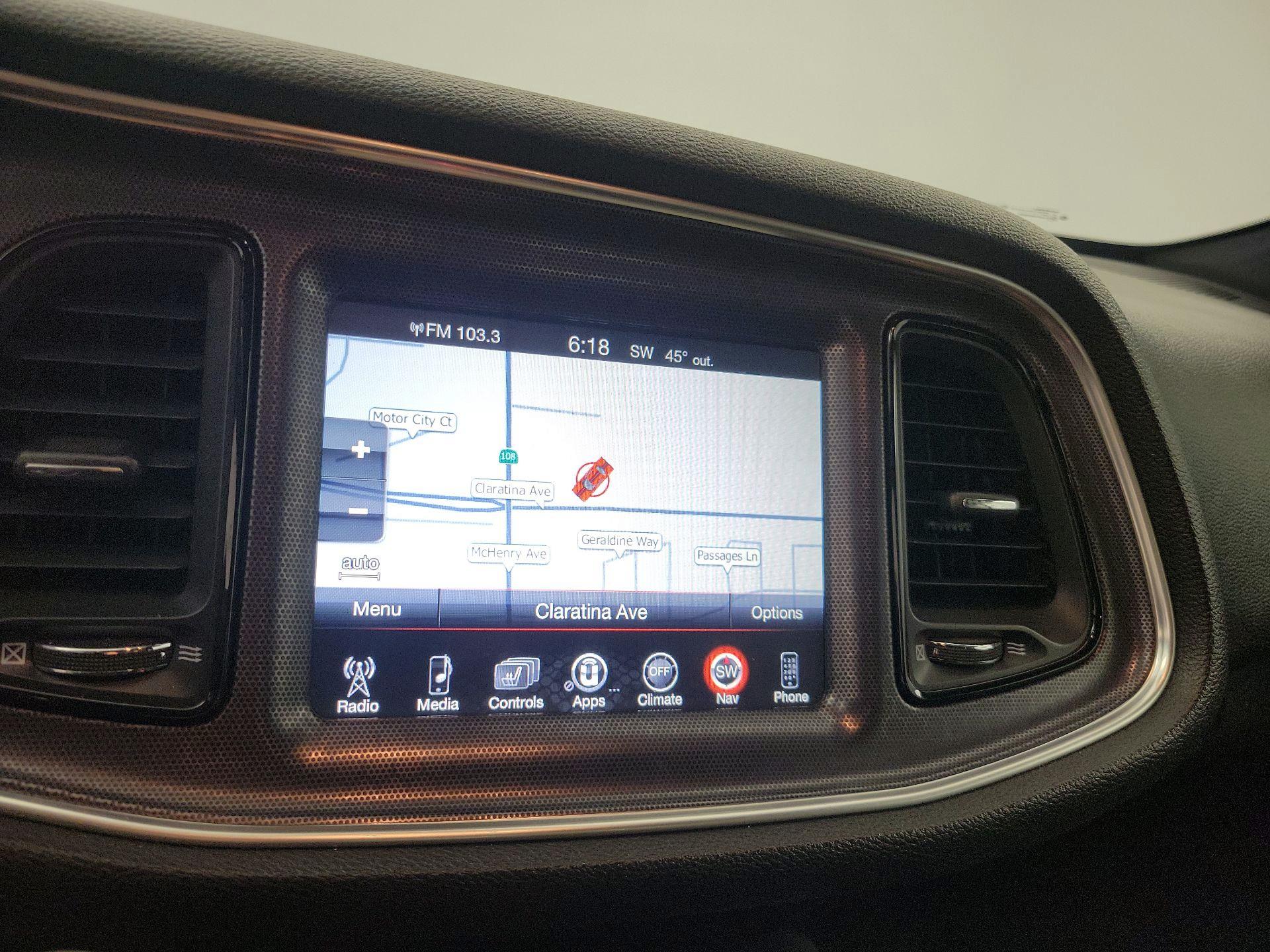 Thumbnail: 2016 Dodge Challenger - 14