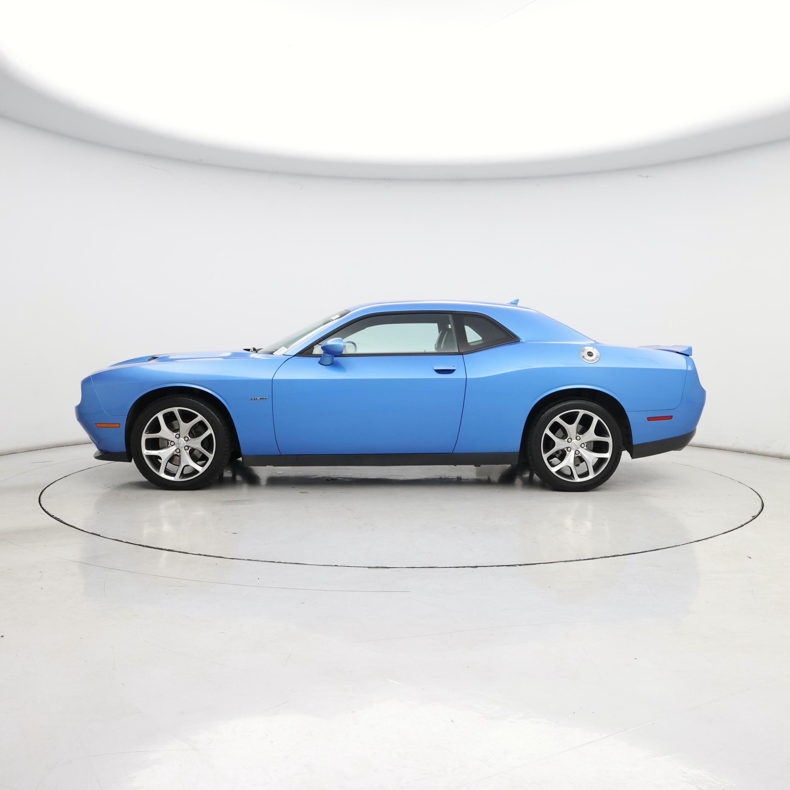 Thumbnail: 2016 Dodge Challenger - 3