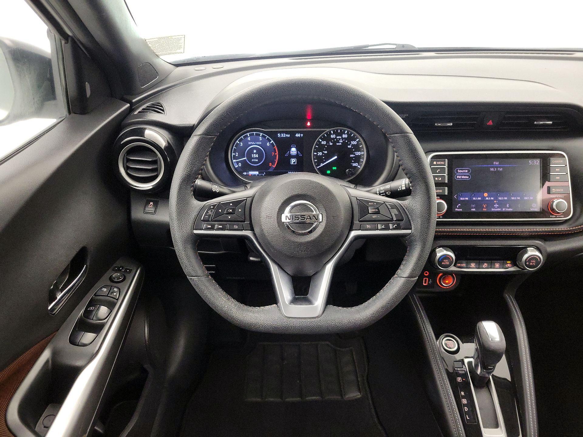 Thumbnail: 2018 Nissan Kicks - 10