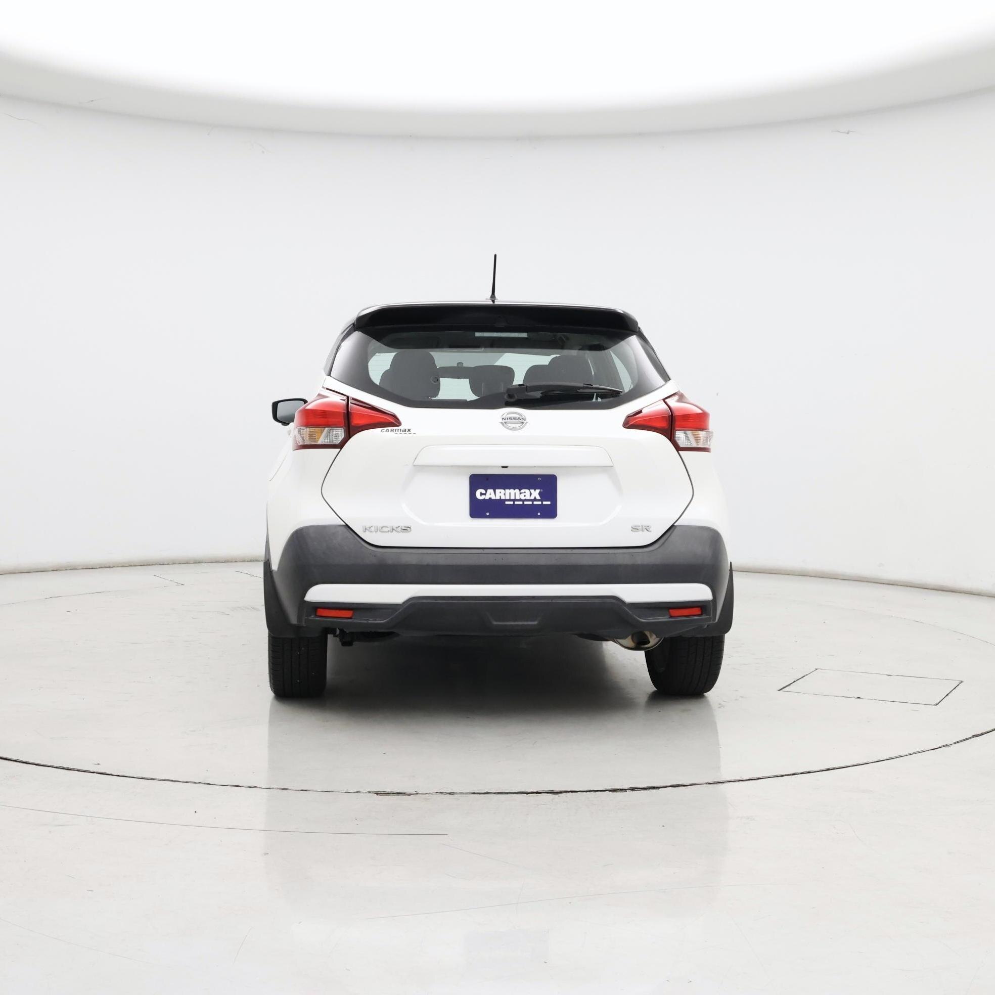 Thumbnail: 2018 Nissan Kicks - 6