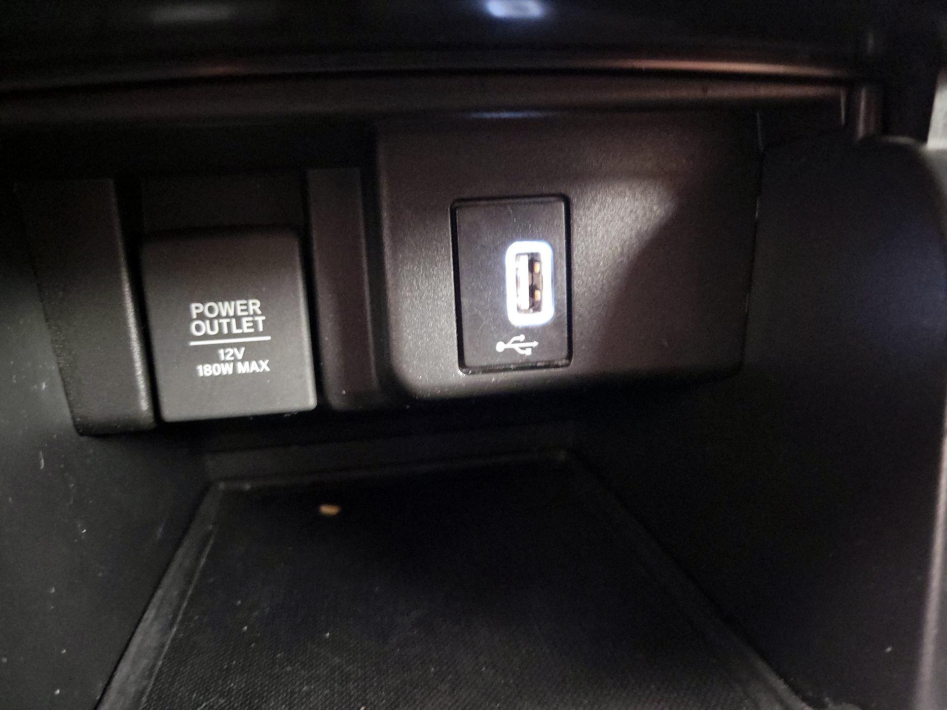 Thumbnail: 2019 Honda Accord - 18