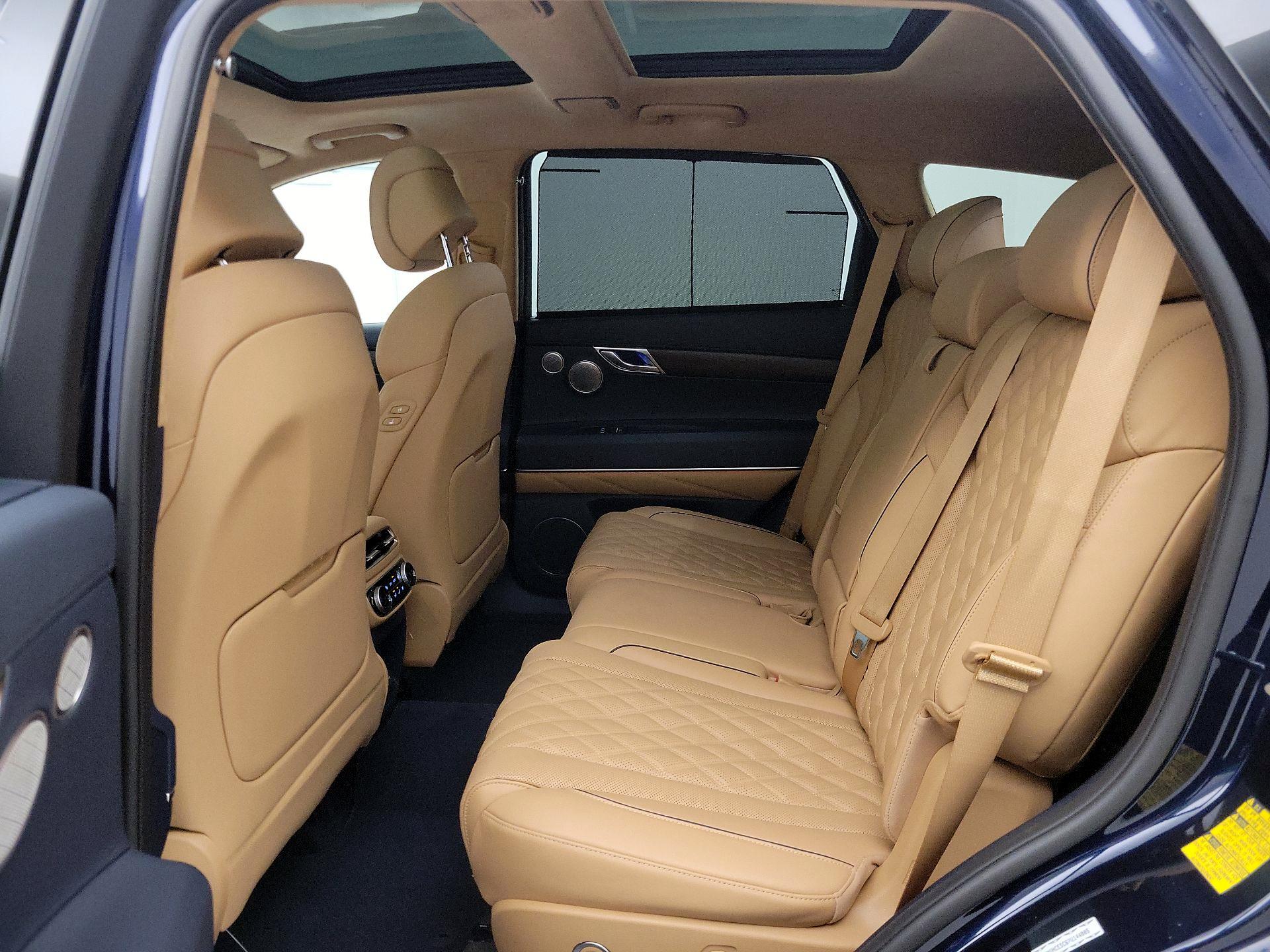 Thumbnail: 2023 Genesis GV80 - 20