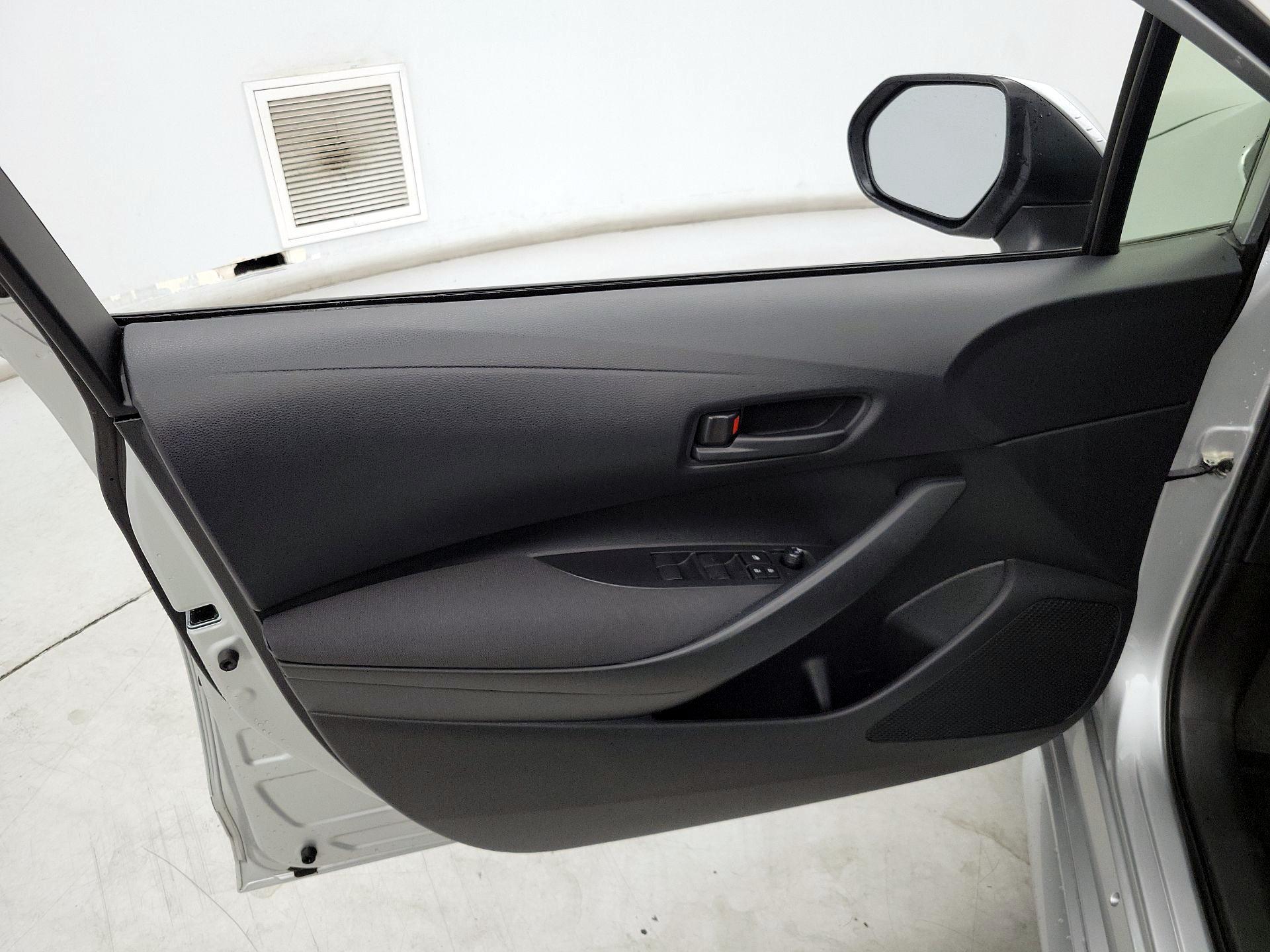 Thumbnail: 2023 Toyota Corolla - 12