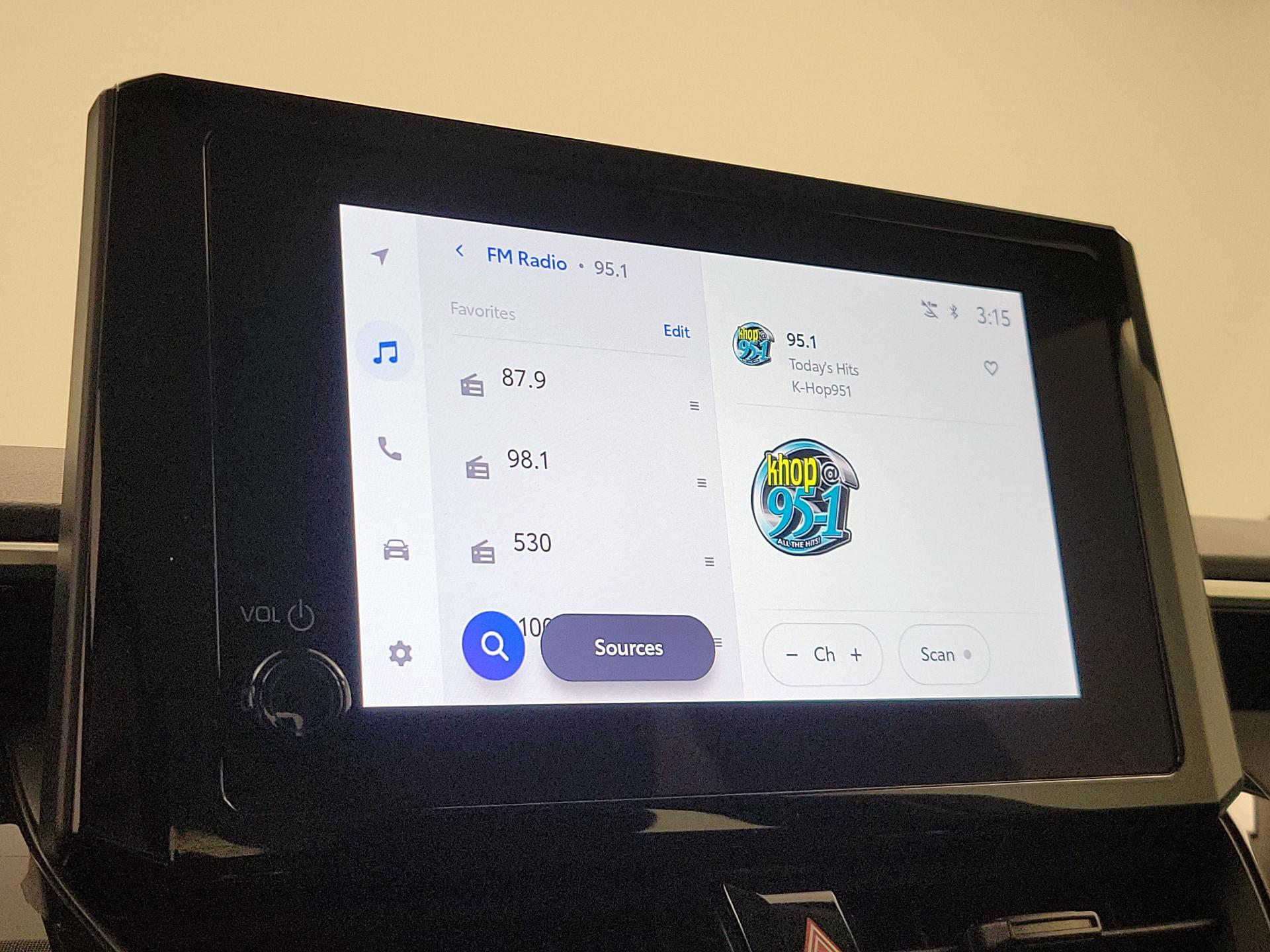 Thumbnail: 2023 Toyota Corolla - 15