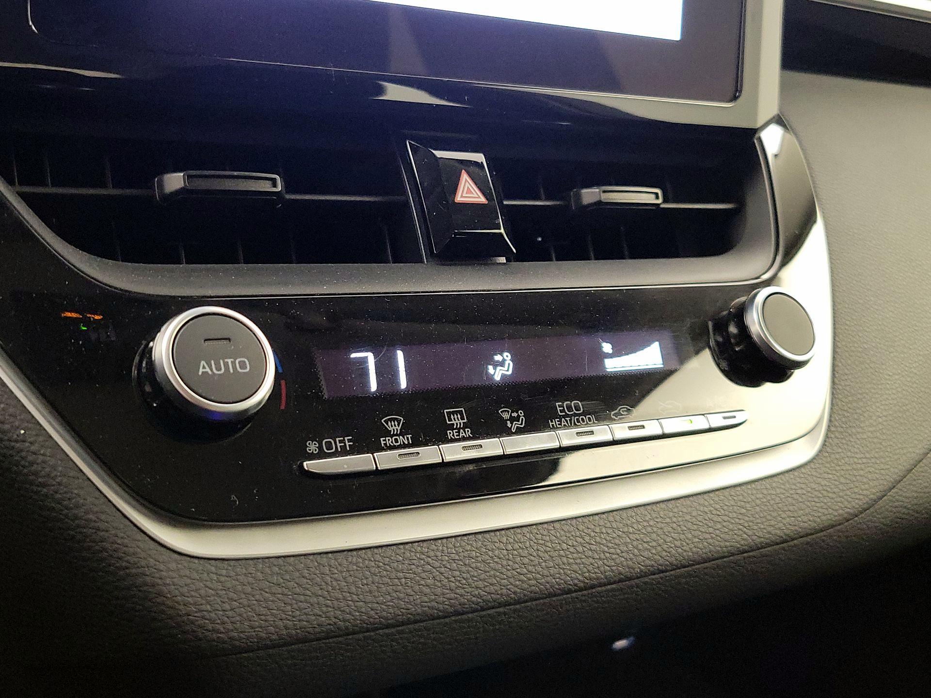 Thumbnail: 2023 Toyota Corolla - 16