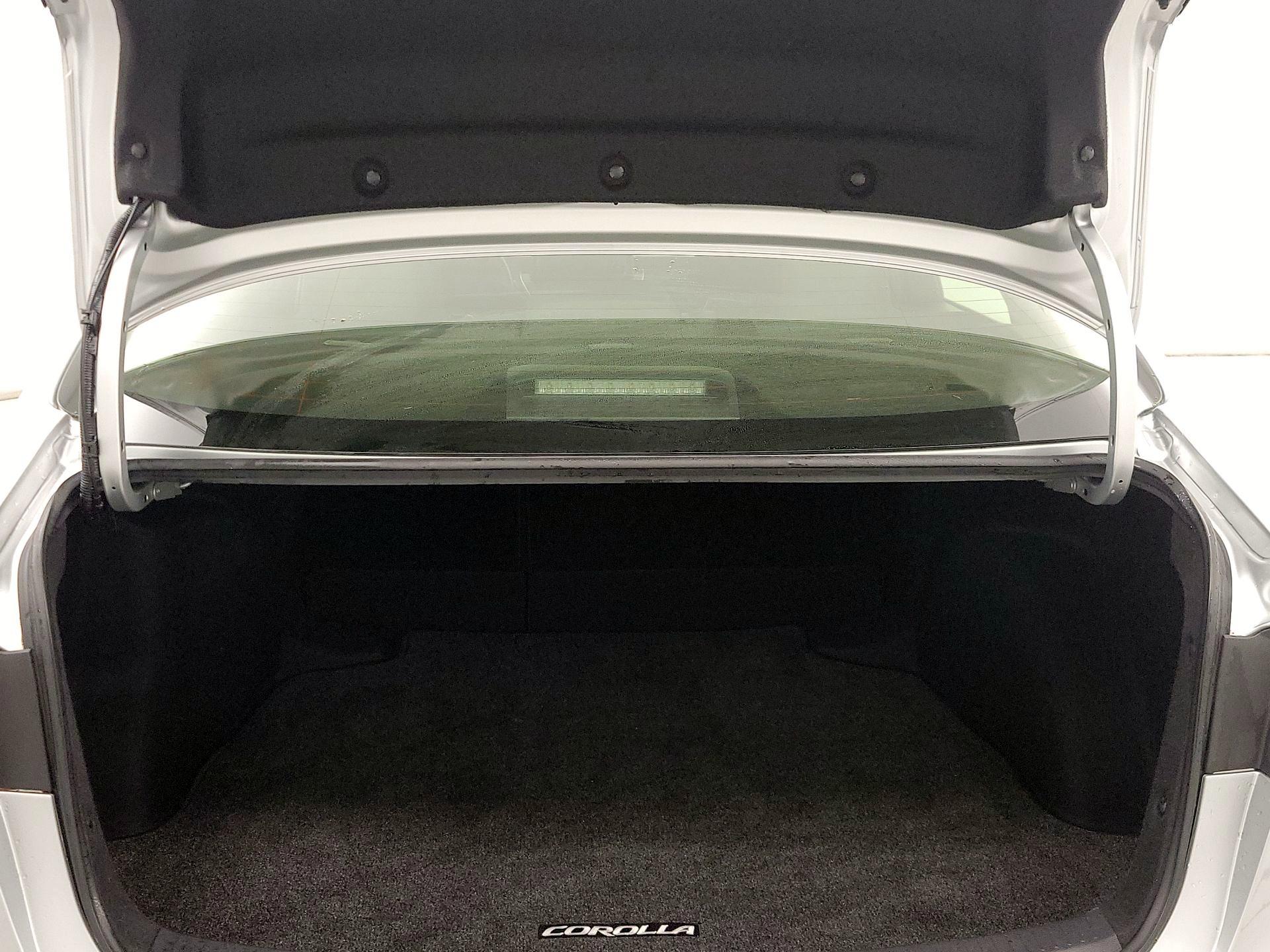 Thumbnail: 2023 Toyota Corolla - 20