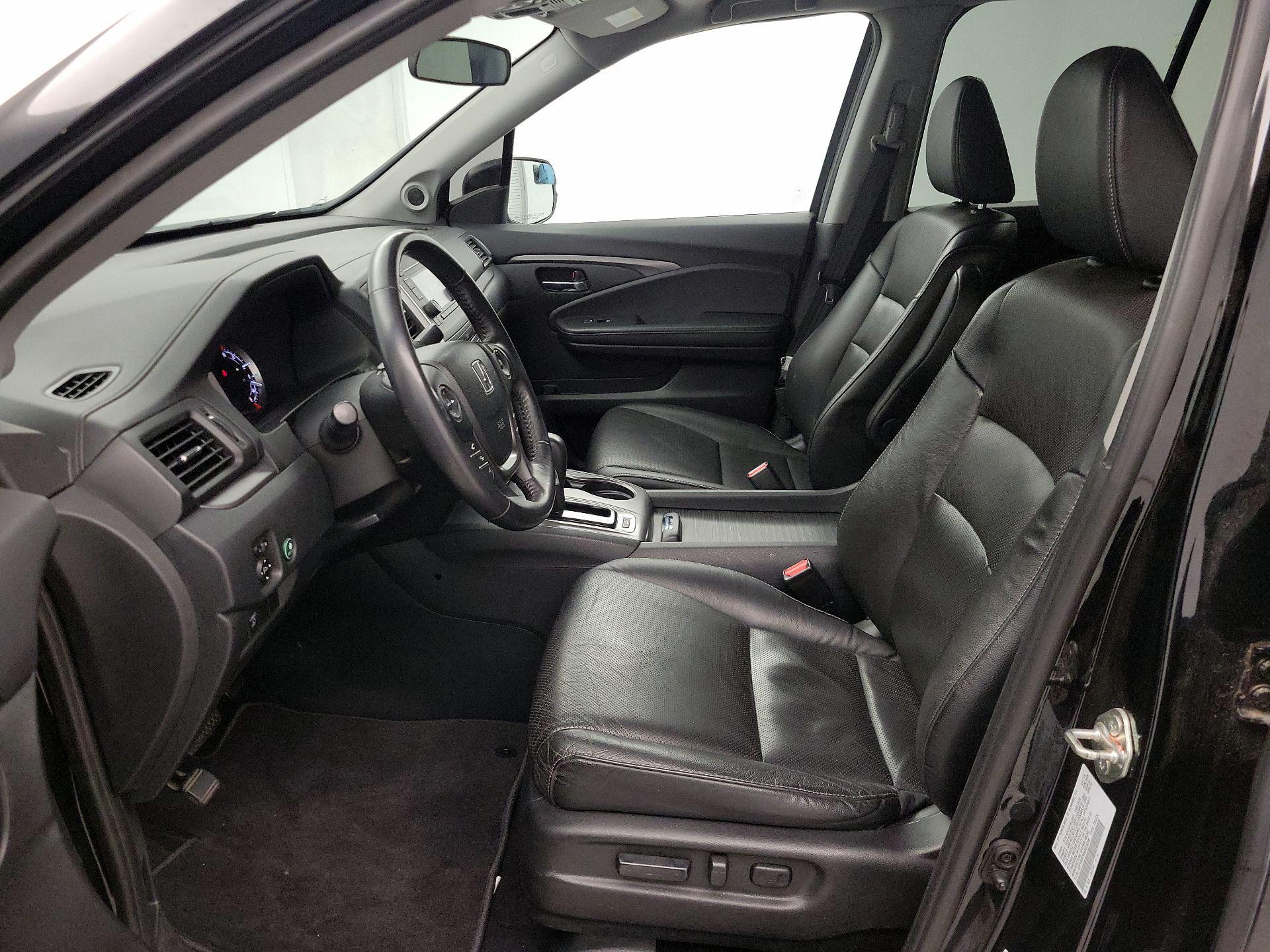 Thumbnail: 2019 Honda Ridgeline - 11