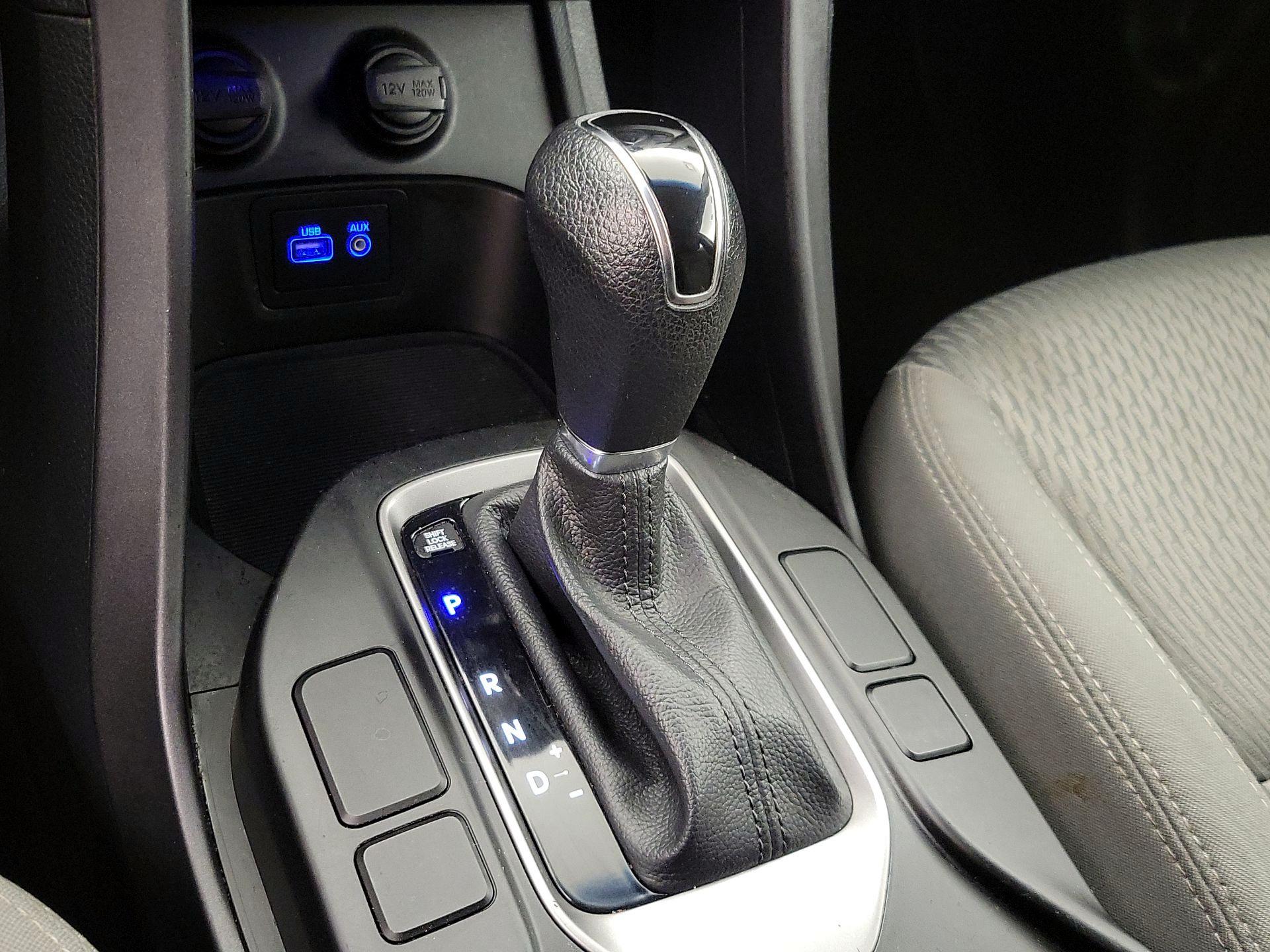 Thumbnail: 2017 Hyundai Santa Fe - 17