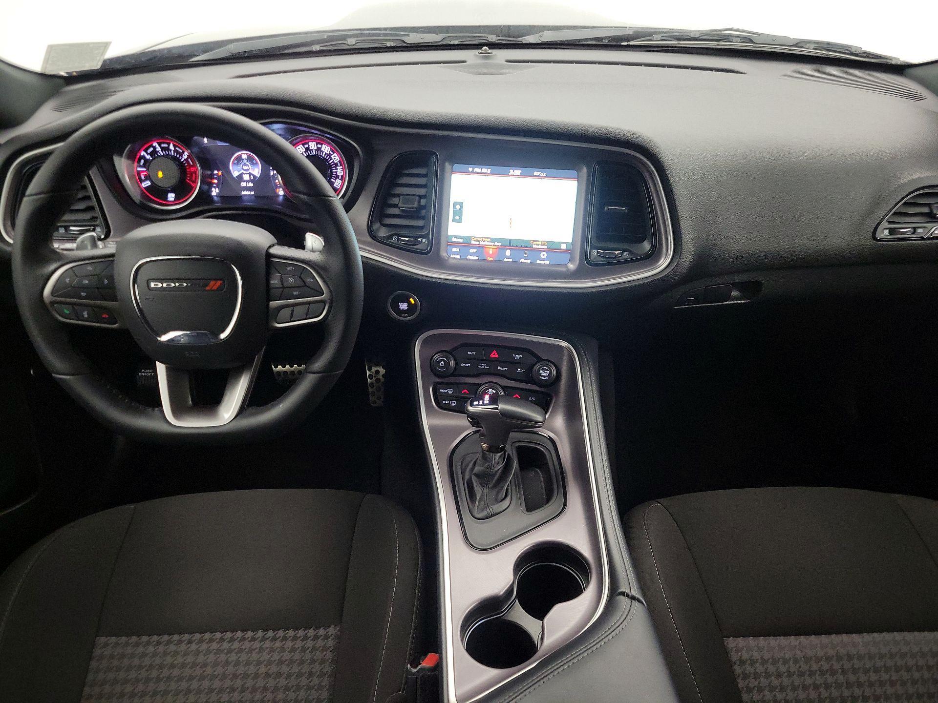 Thumbnail: 2021 Dodge Challenger - 9