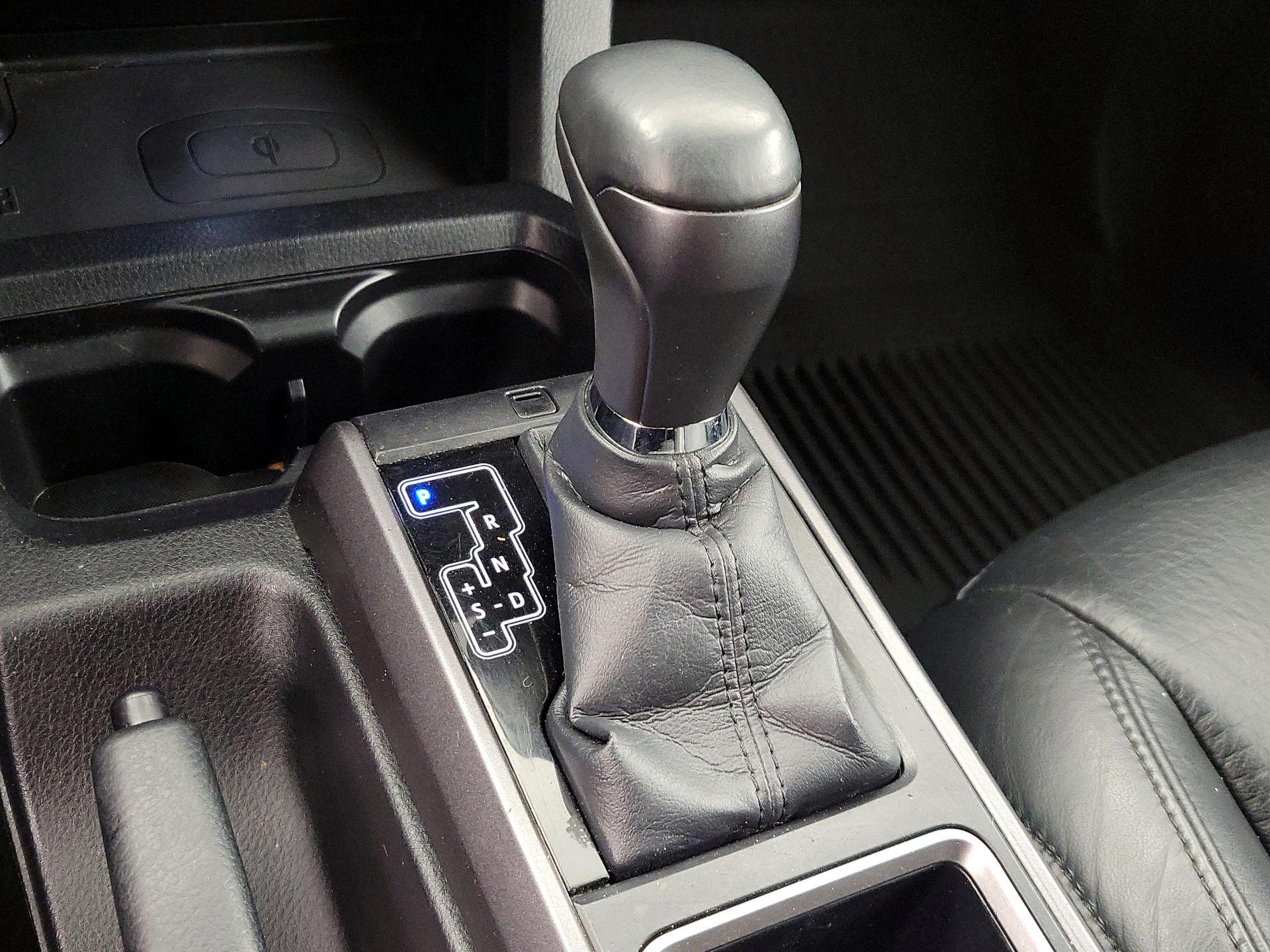 Thumbnail: 2021 Toyota Tacoma - 18