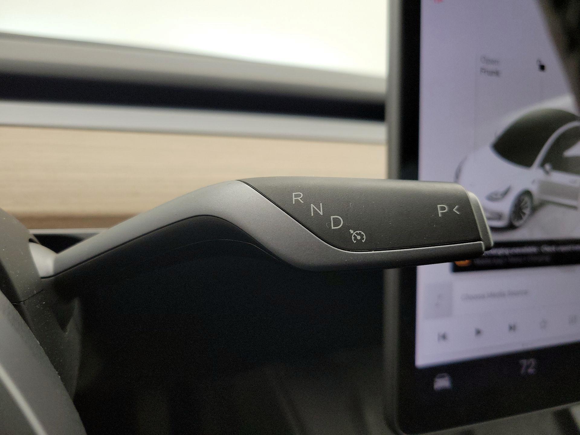 Thumbnail: 2023 Tesla Model 3 - 17