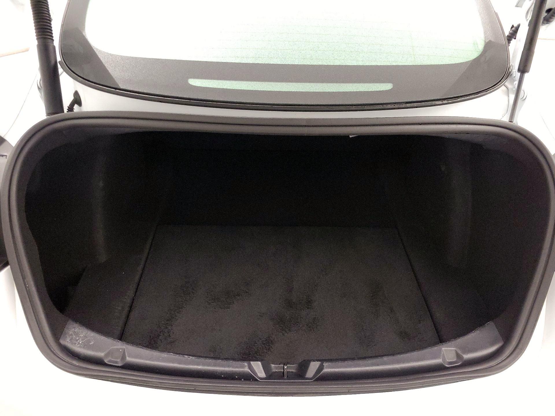 Thumbnail: 2023 Tesla Model 3 - 19