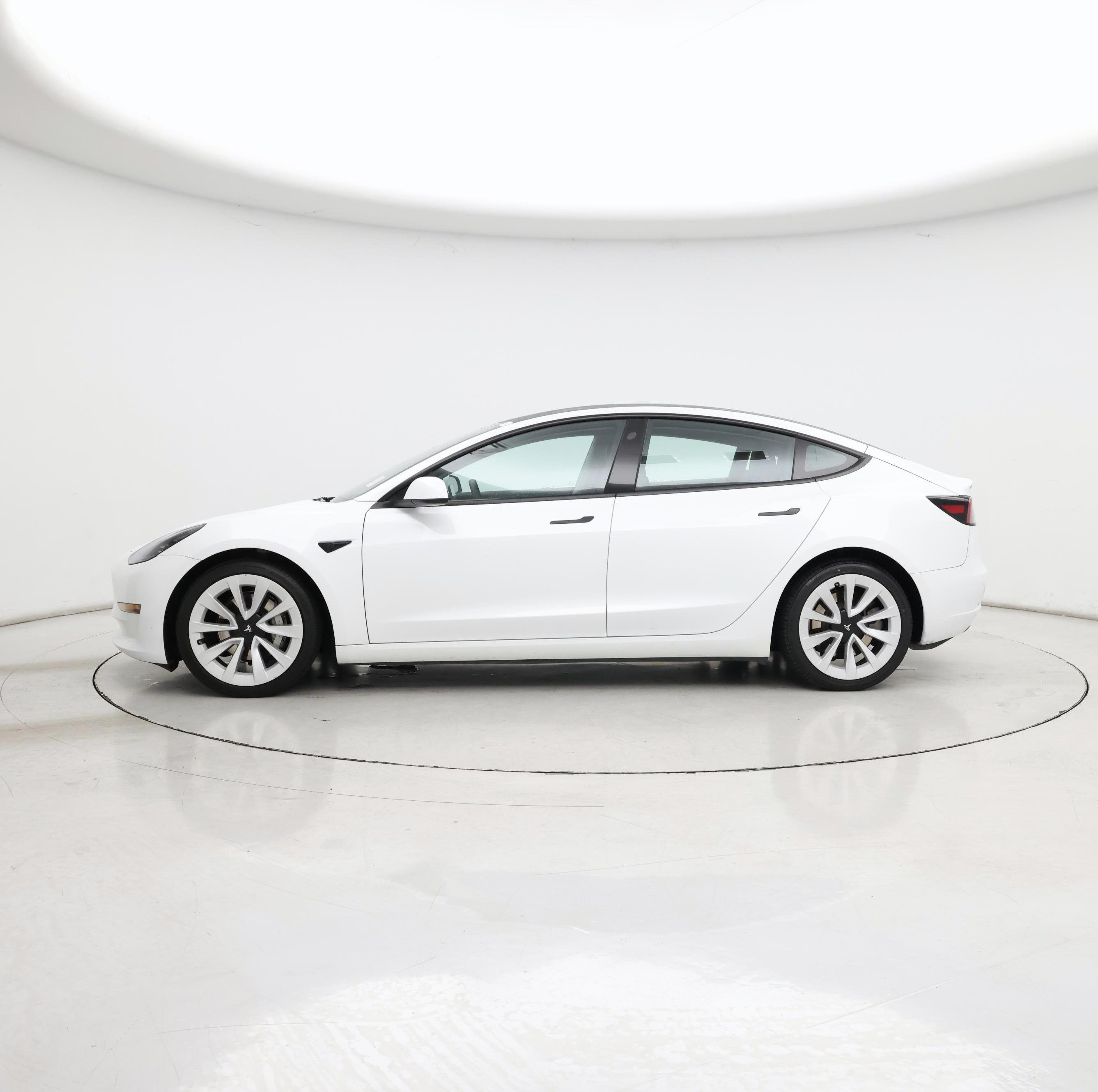 Thumbnail: 2023 Tesla Model 3 - 3