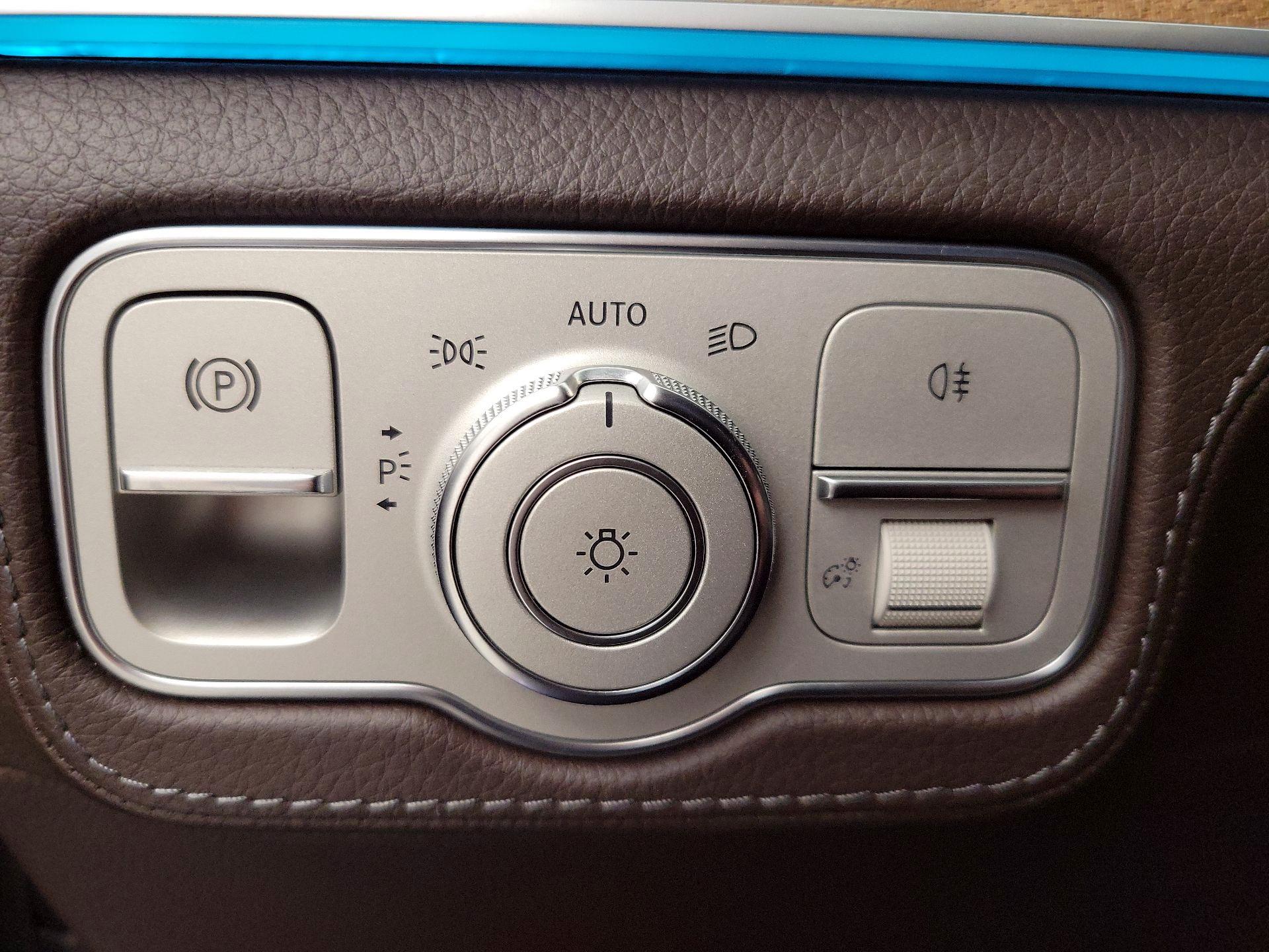 Thumbnail: 2021 Mercedes-Benz GLE - 13