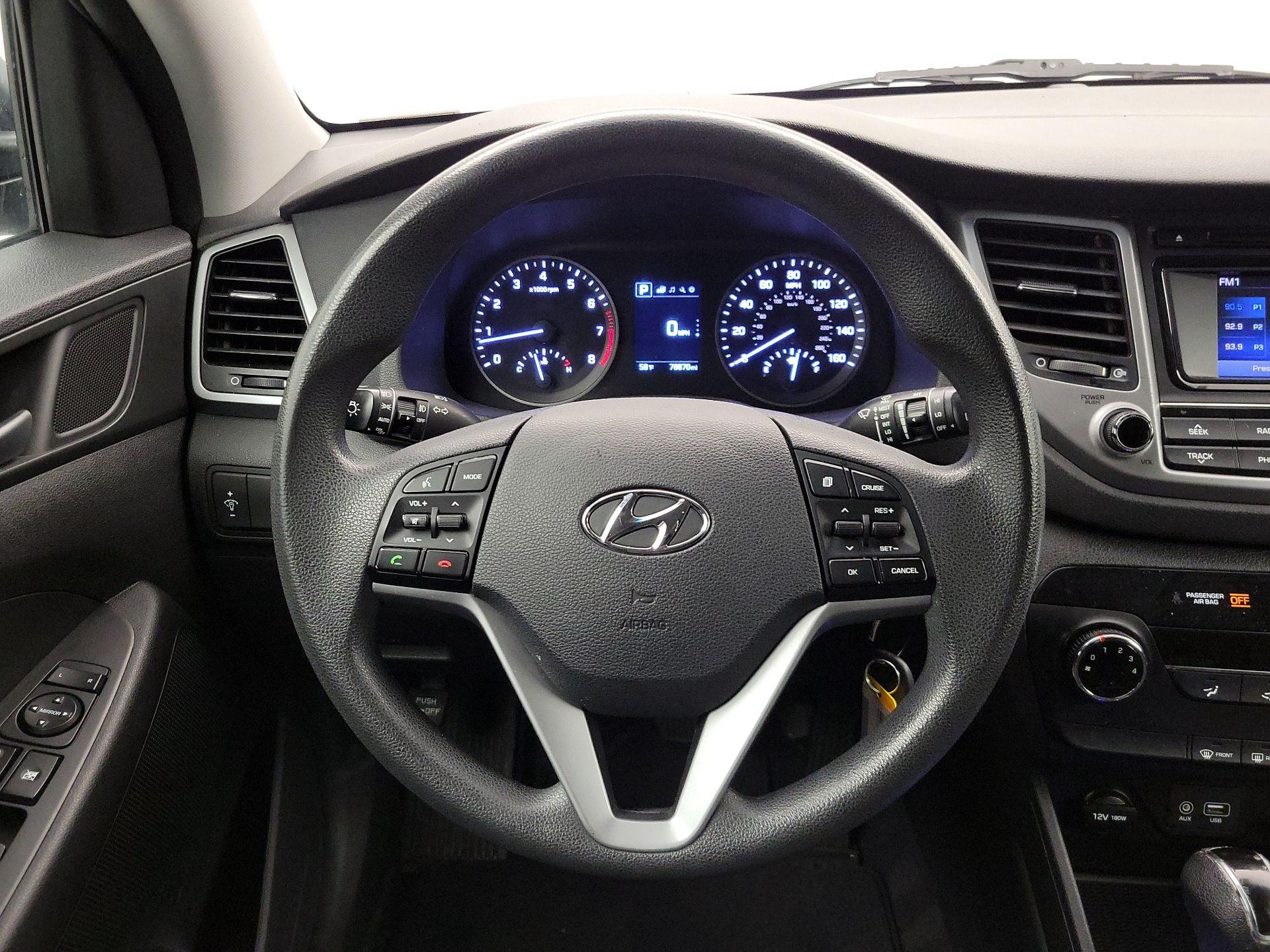 Thumbnail: 2017 Hyundai Tucson - 10