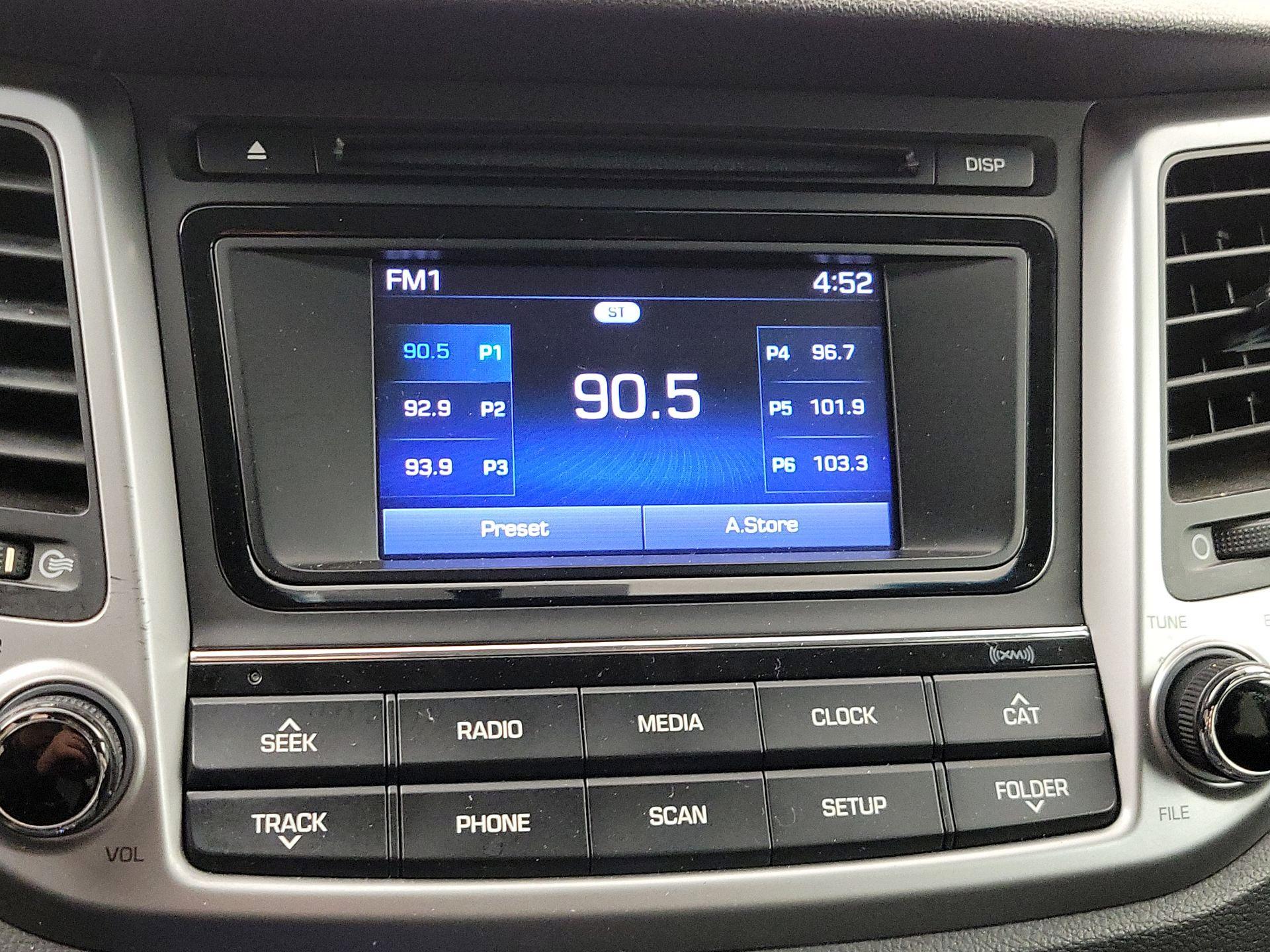 Thumbnail: 2017 Hyundai Tucson - 15