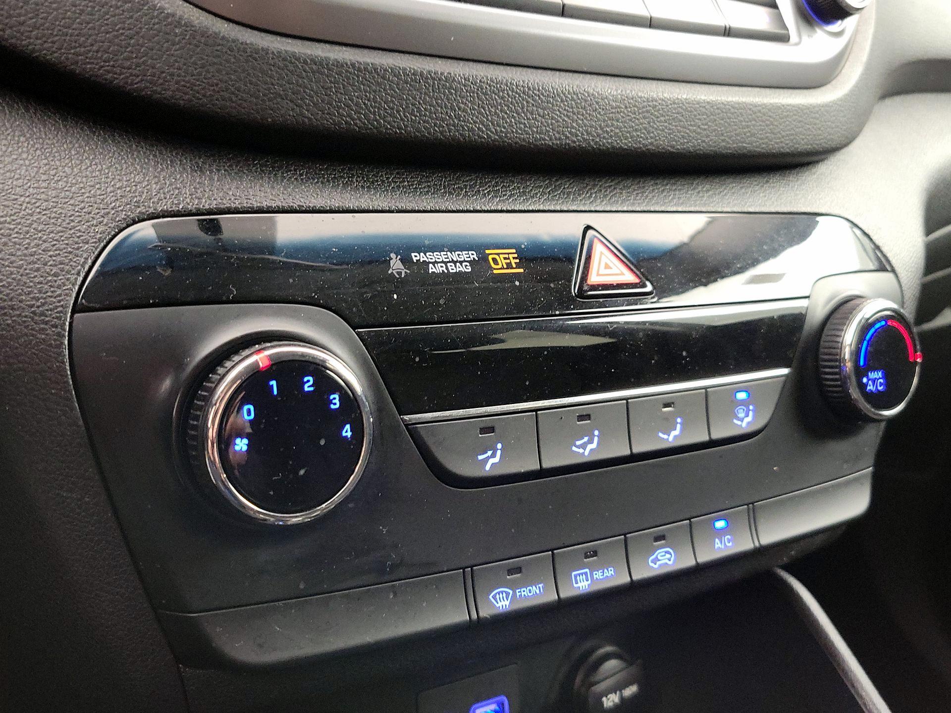 Thumbnail: 2017 Hyundai Tucson - 16