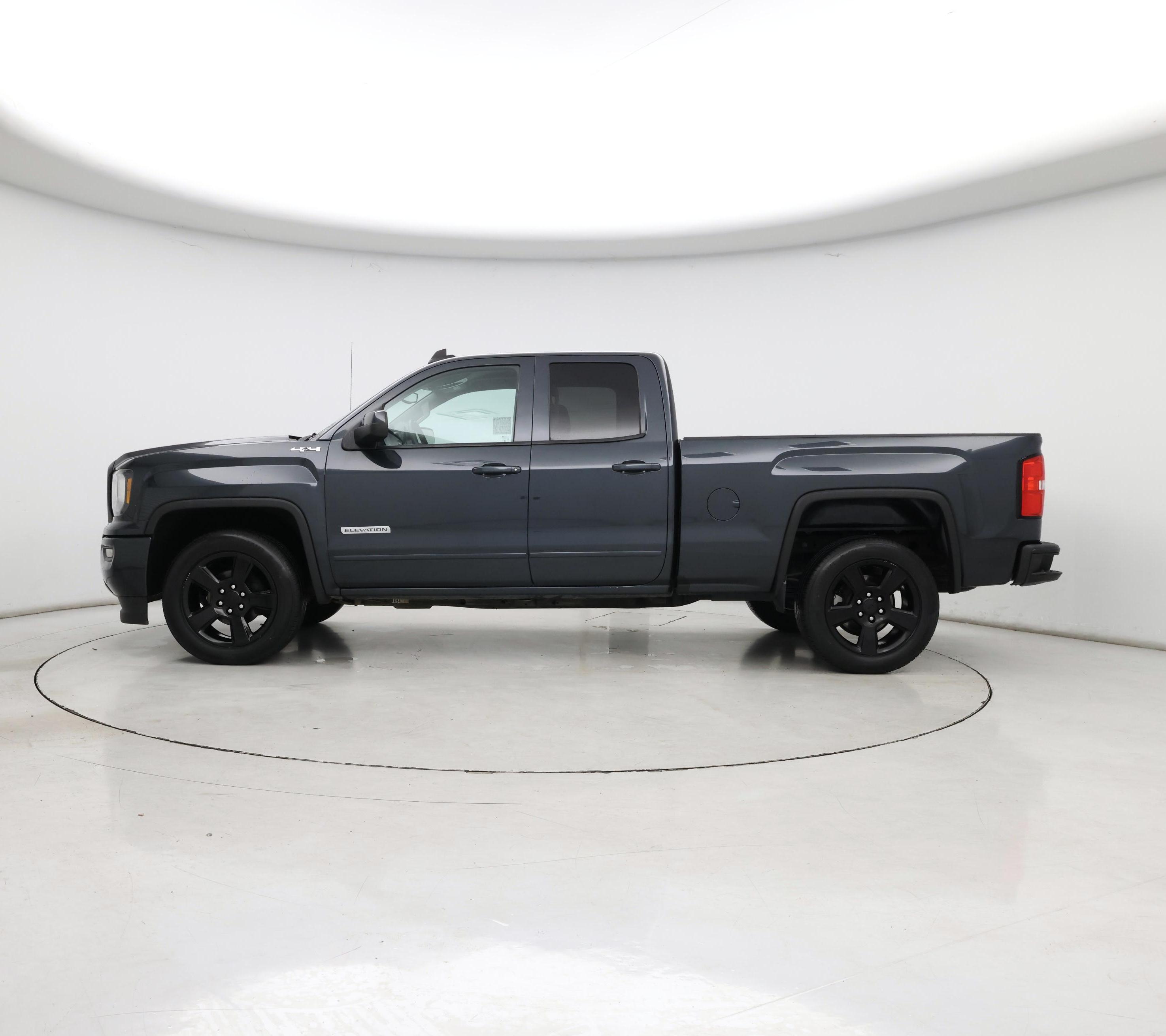 Thumbnail: 2017 GMC Sierra 1500 - 3