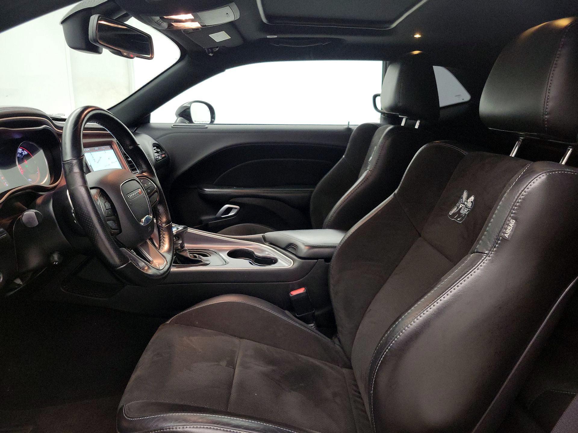 Thumbnail: 2020 Dodge Challenger - 11