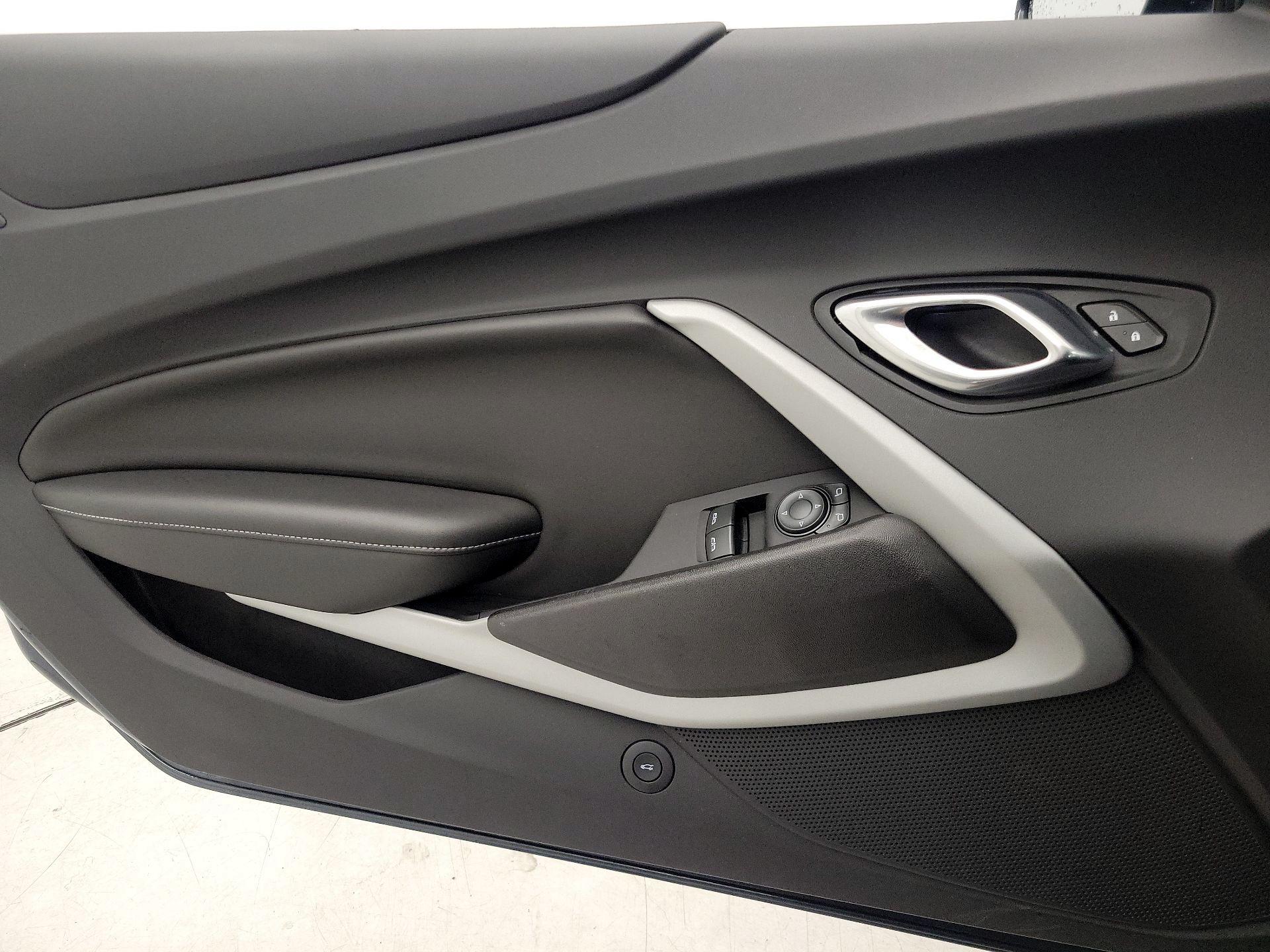 Thumbnail: 2021 Chevrolet Camaro - 12