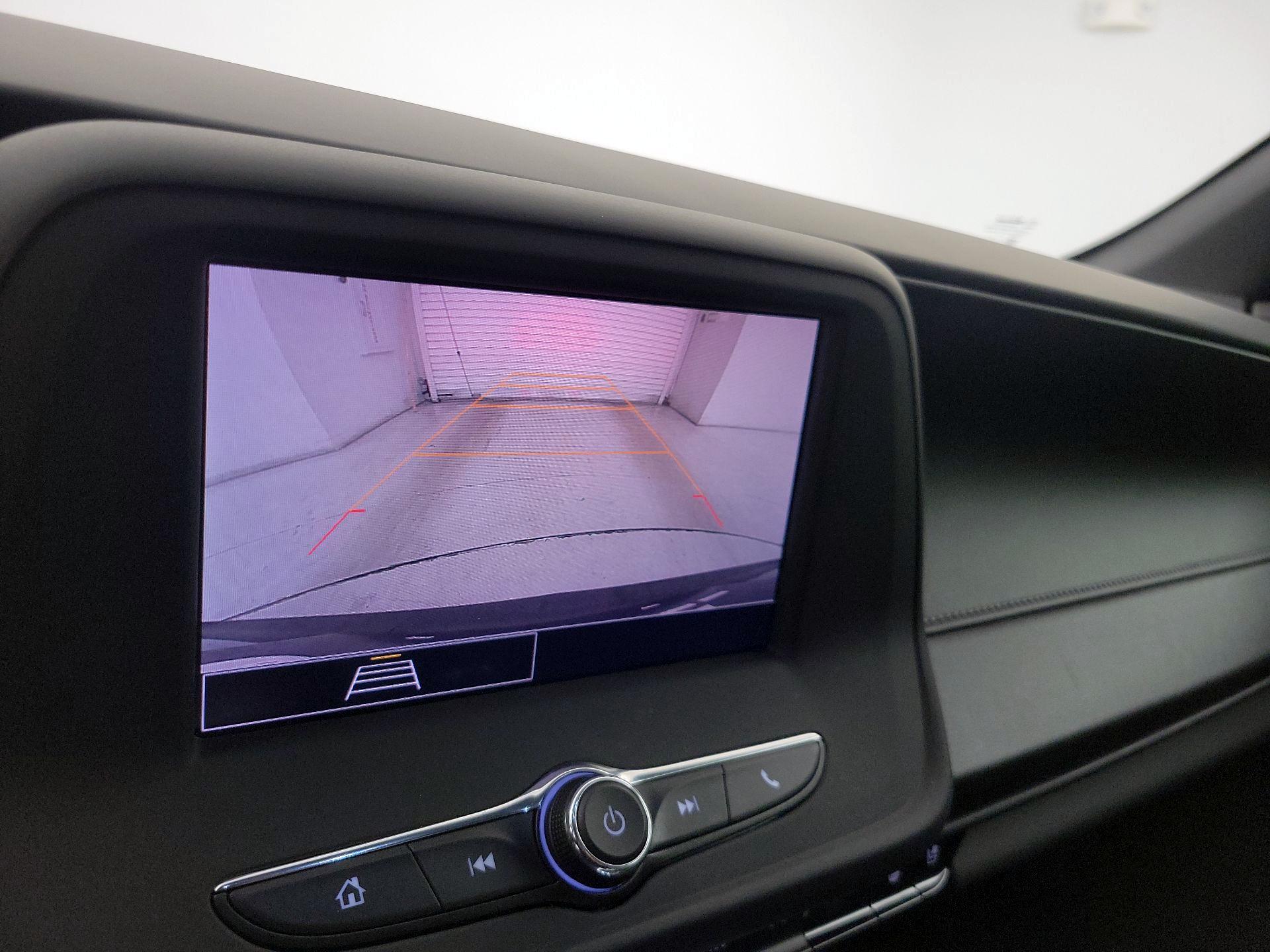 Thumbnail: 2021 Chevrolet Camaro - 13