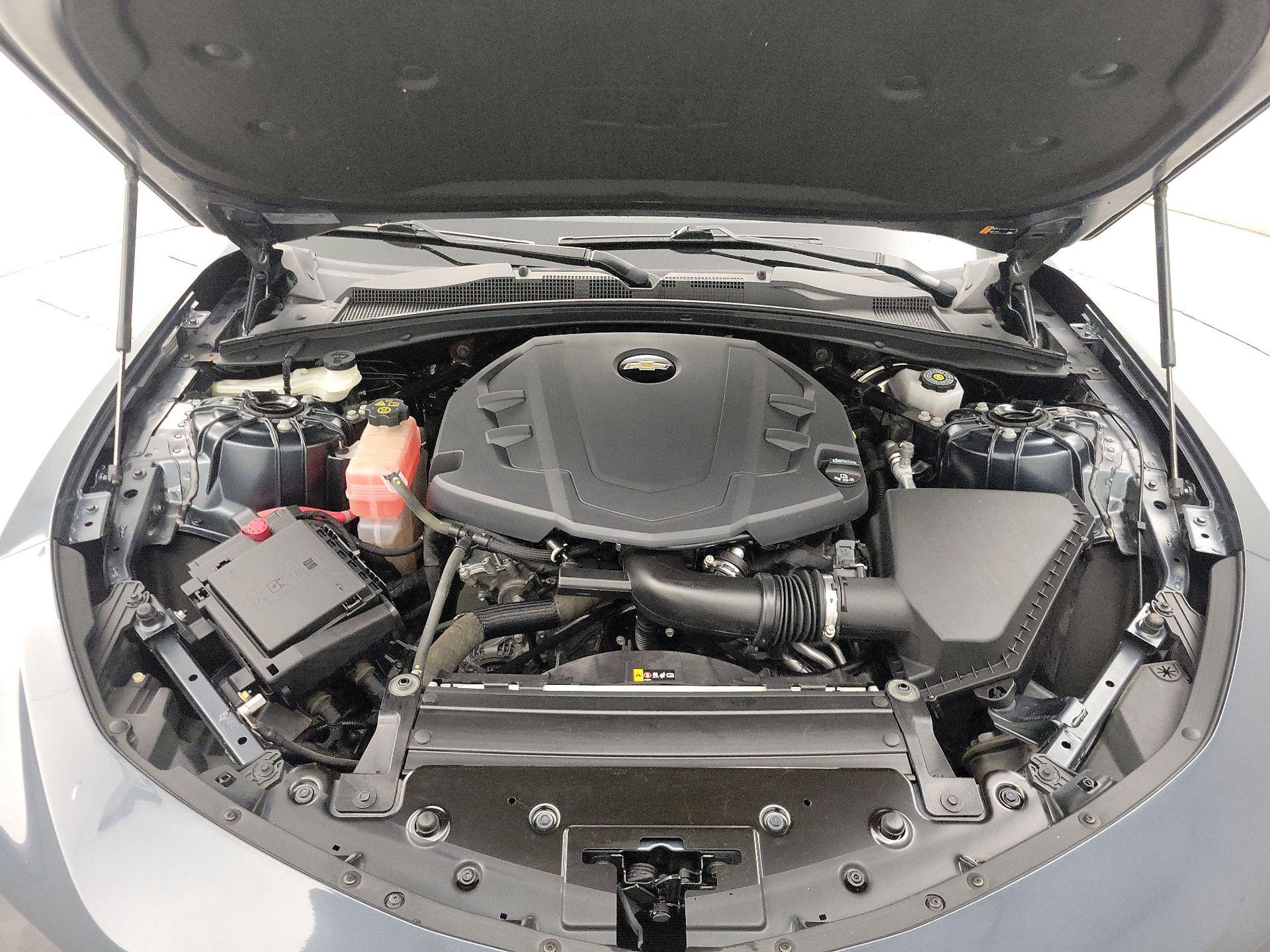 Thumbnail: 2021 Chevrolet Camaro - 18