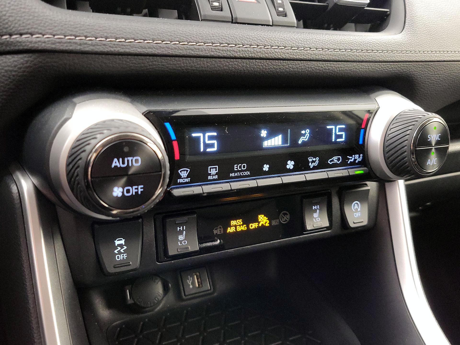 Thumbnail: 2023 Toyota RAV4 - 16