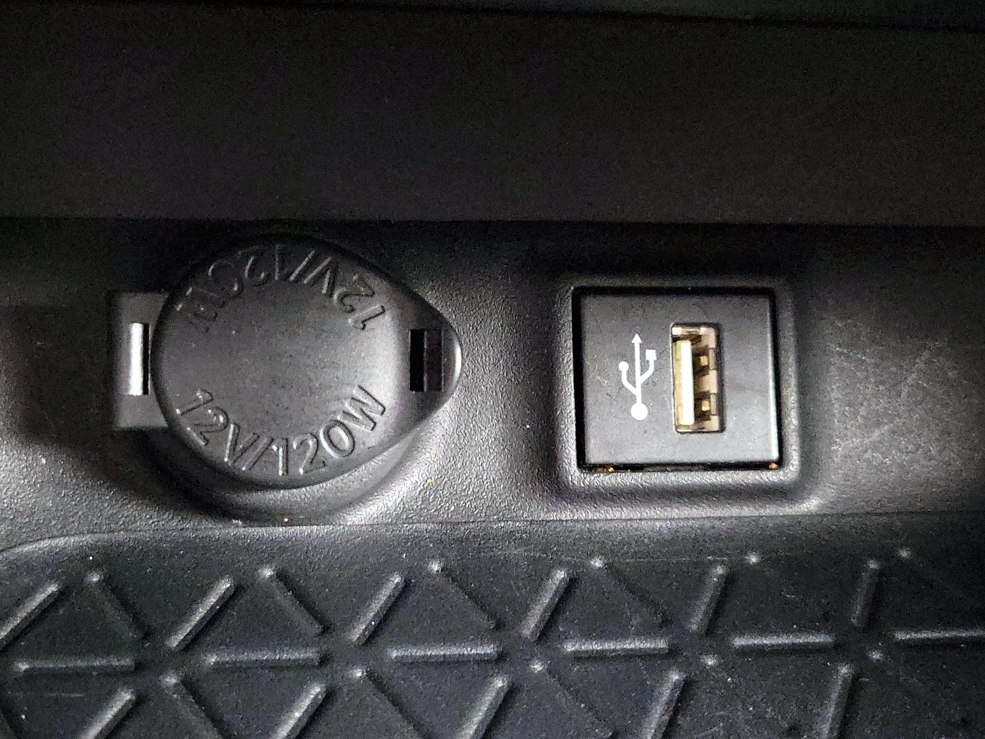 Thumbnail: 2023 Toyota RAV4 - 18