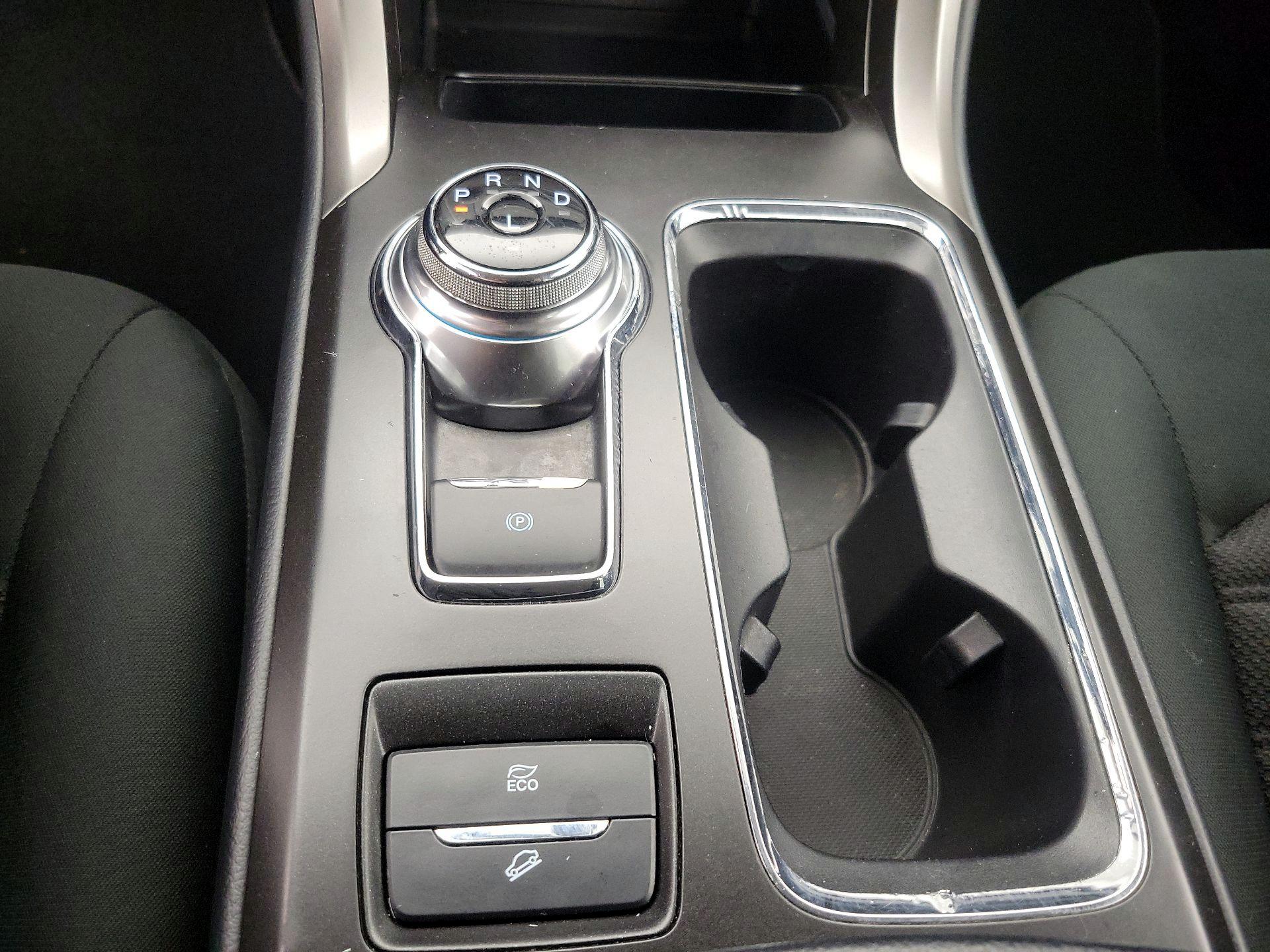 Thumbnail: 2018 Ford Fusion - 17