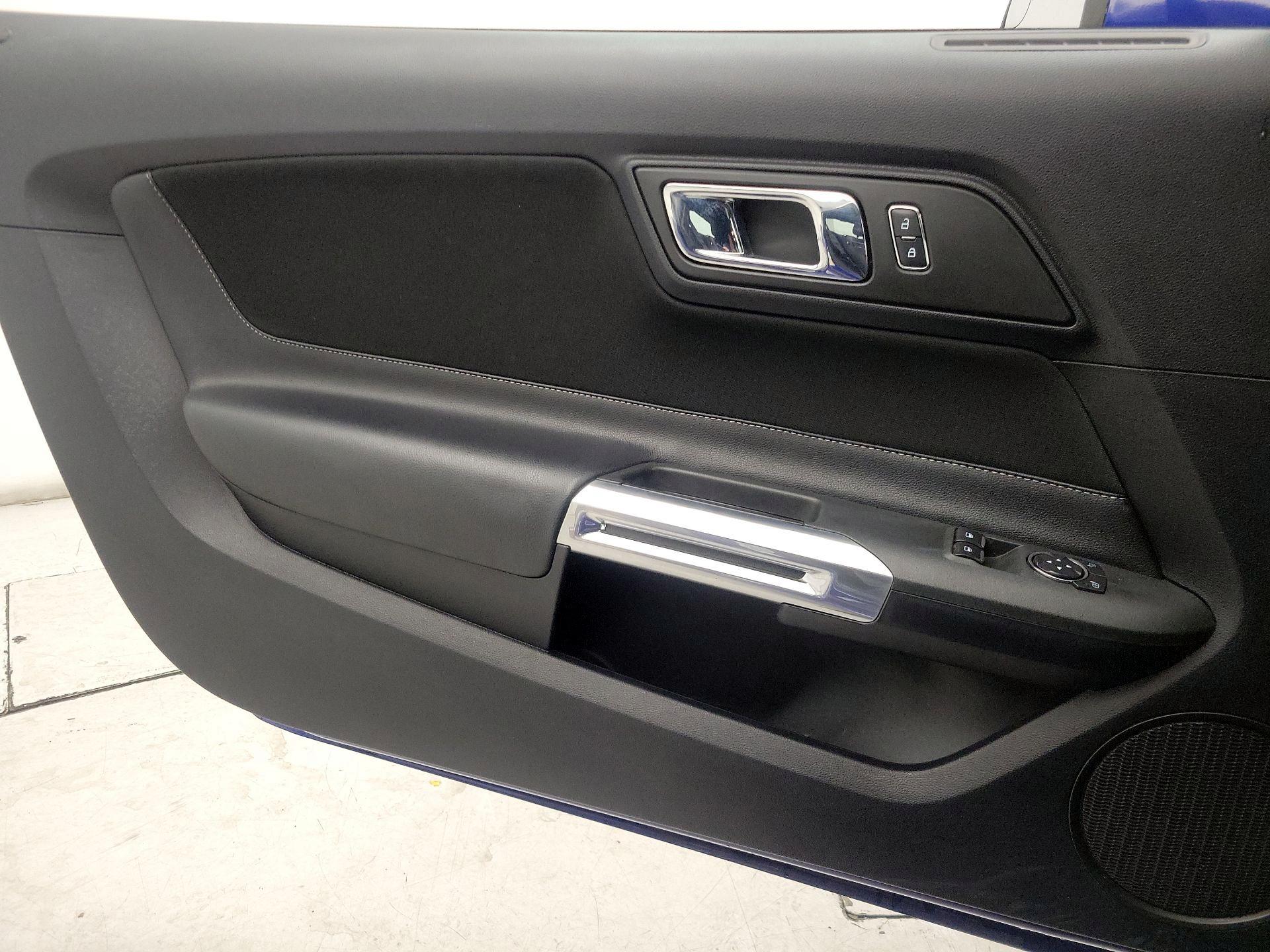 Thumbnail: 2015 Ford Mustang - 12