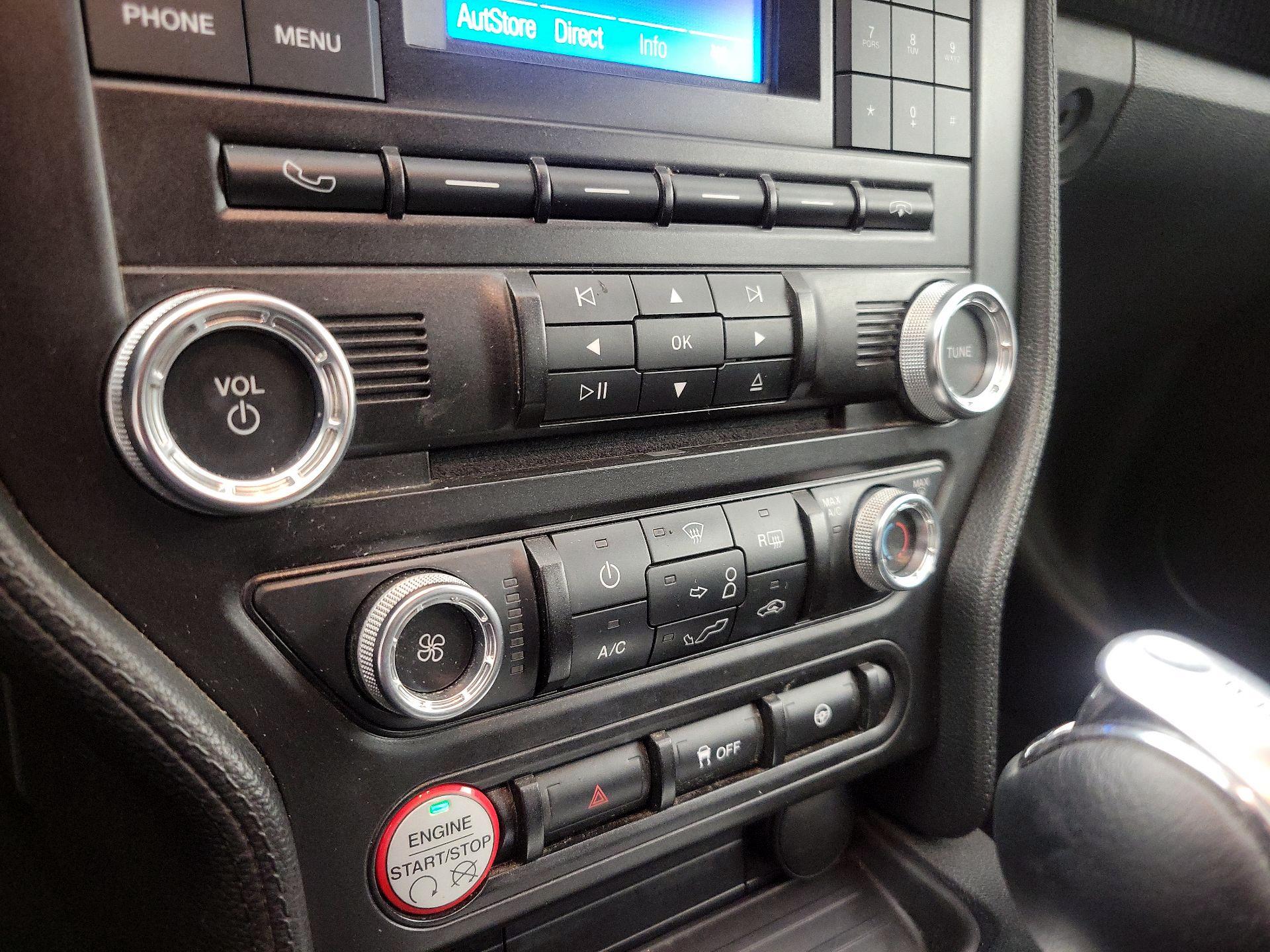 Thumbnail: 2015 Ford Mustang - 16