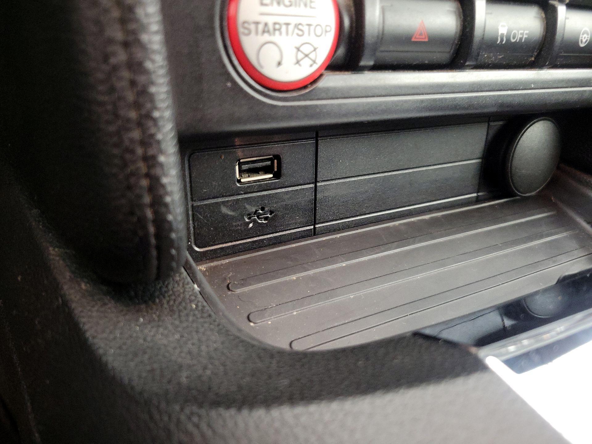 Thumbnail: 2015 Ford Mustang - 18