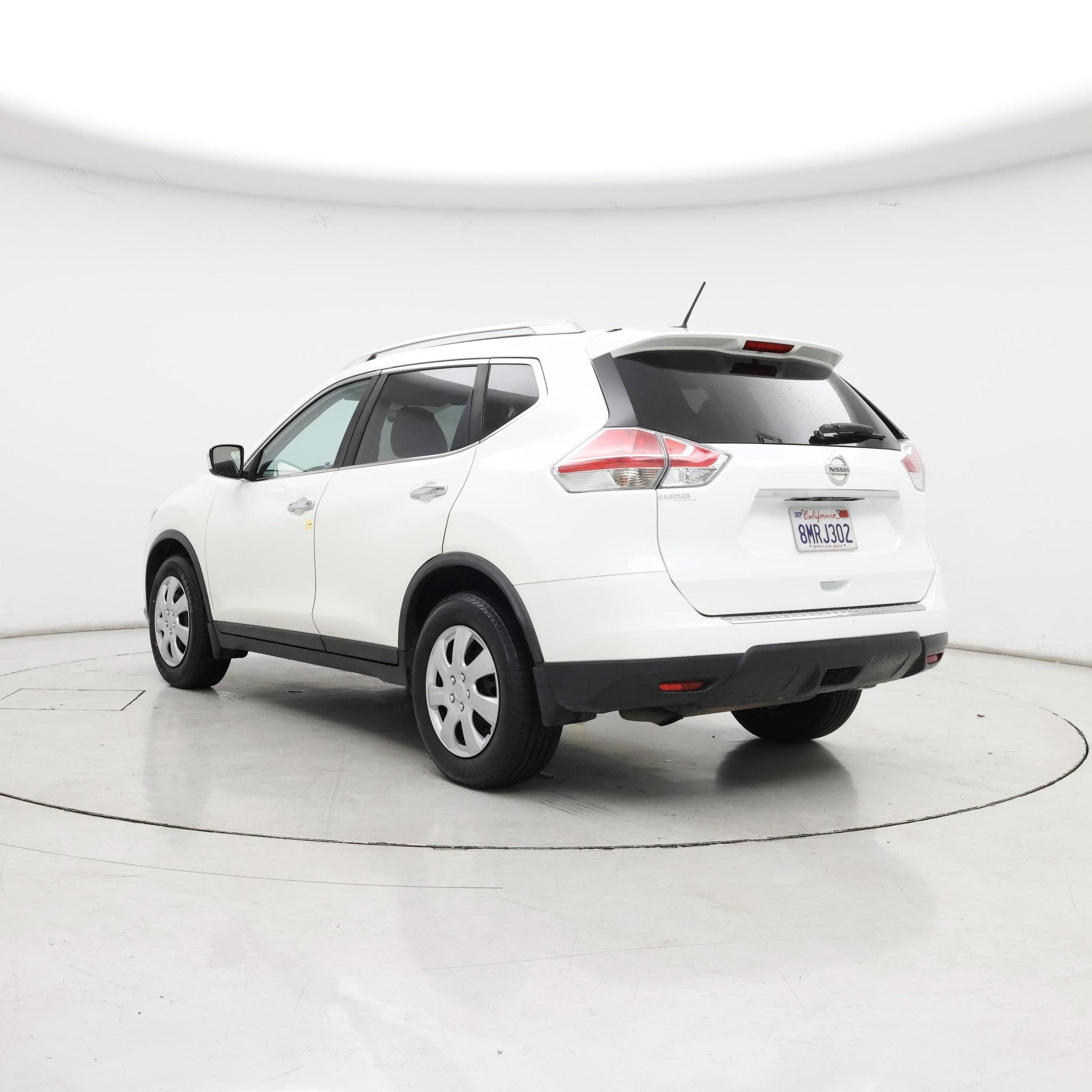 Thumbnail: 2016 Nissan Rogue - 2