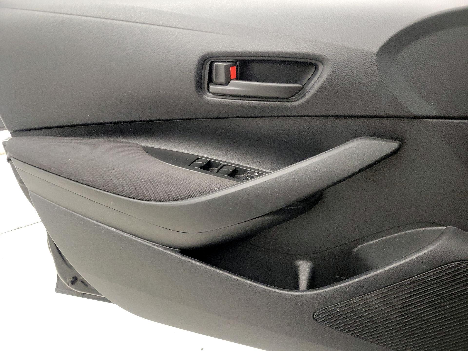 Thumbnail: 2023 Toyota Corolla - 12