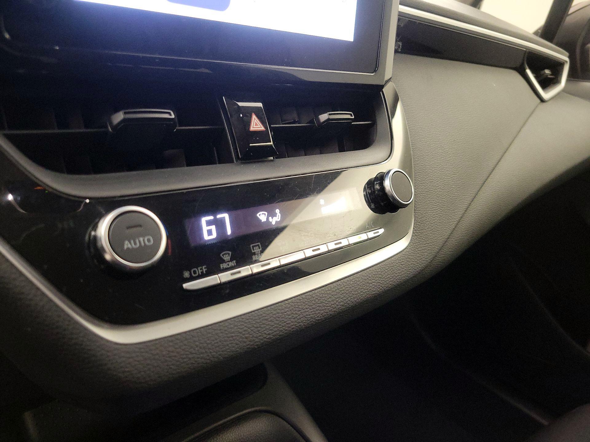 Thumbnail: 2023 Toyota Corolla - 16