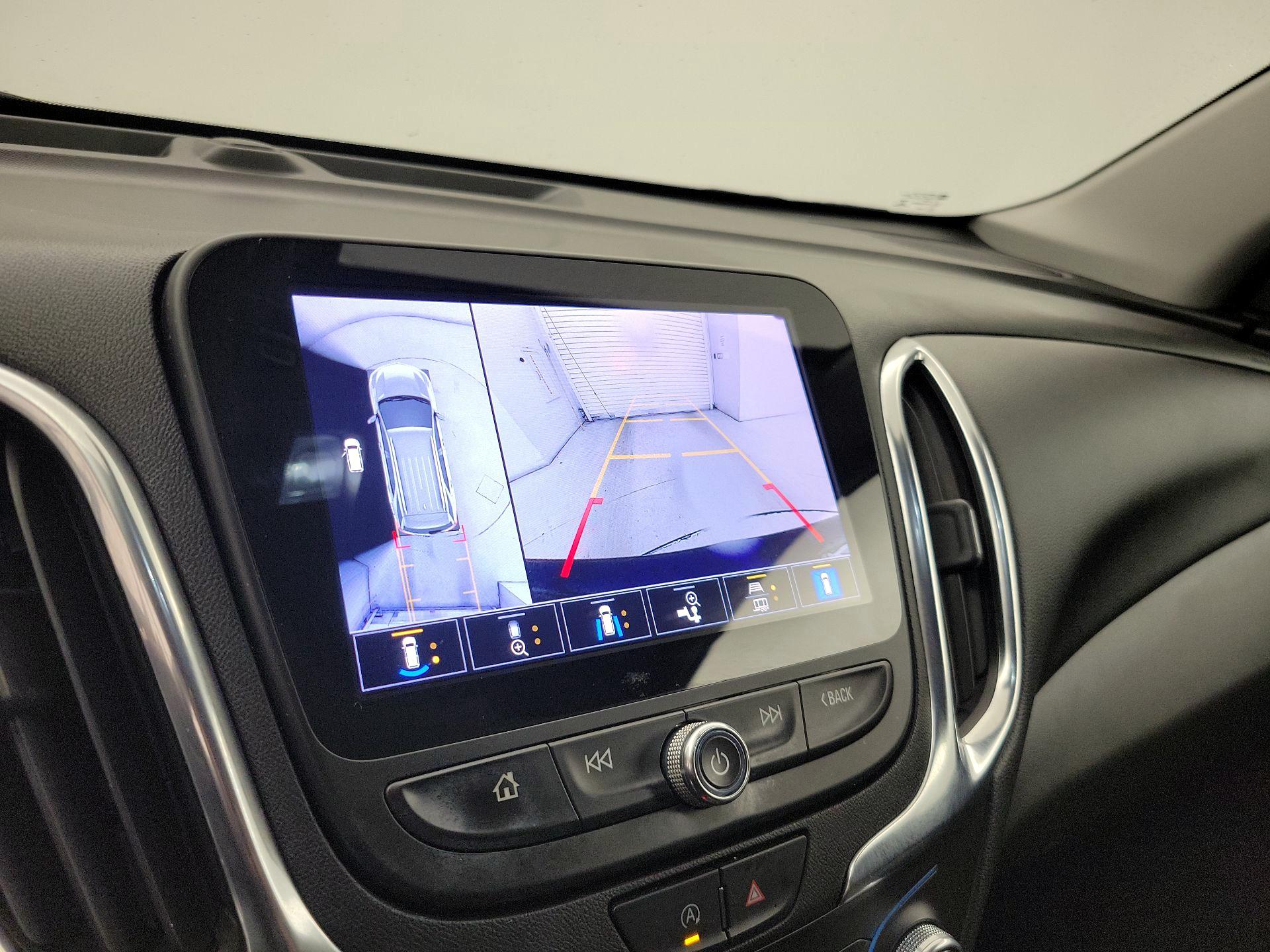 Thumbnail: 2022 Chevrolet Equinox - 14