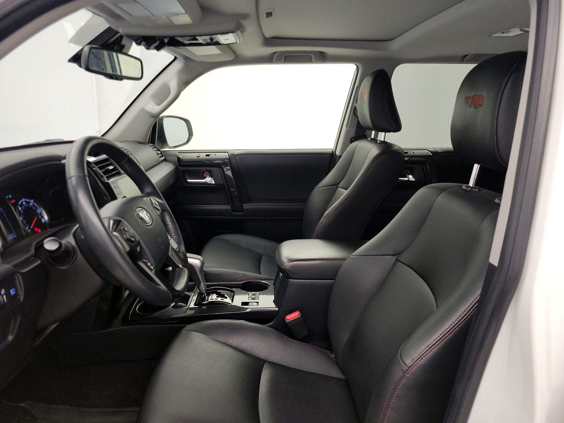 Thumbnail: 2020 Toyota 4Runner - 11