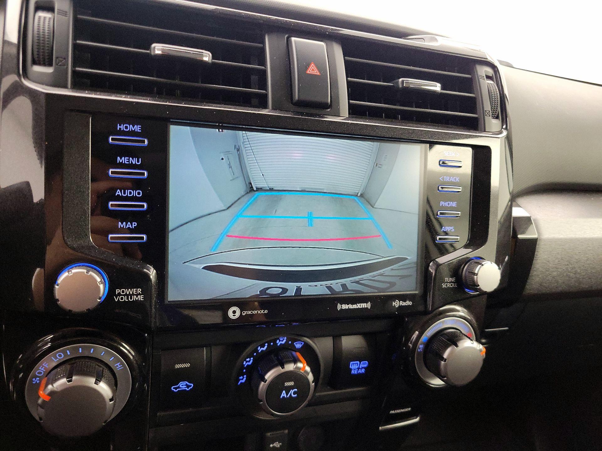 Thumbnail: 2020 Toyota 4Runner - 15