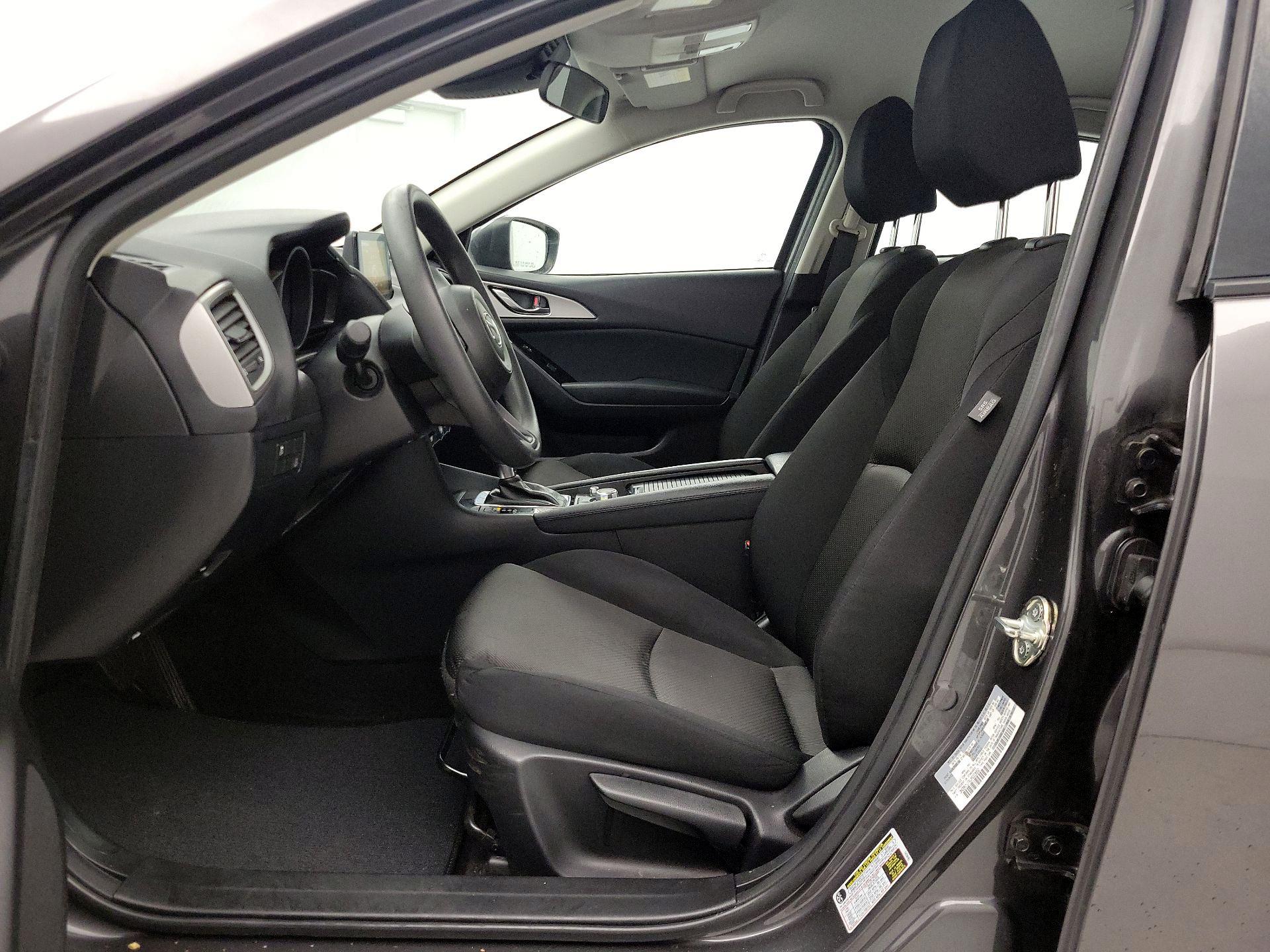 Thumbnail: 2018 Mazda Mazda3 - 11