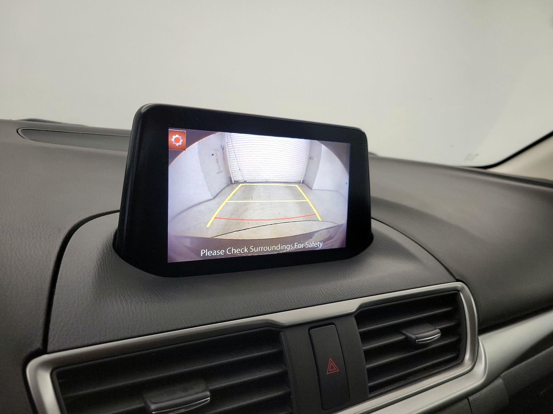 Thumbnail: 2018 Mazda Mazda3 - 14