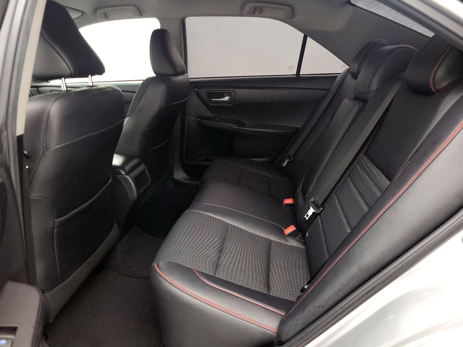 Thumbnail: 2015 Toyota Camry - 19