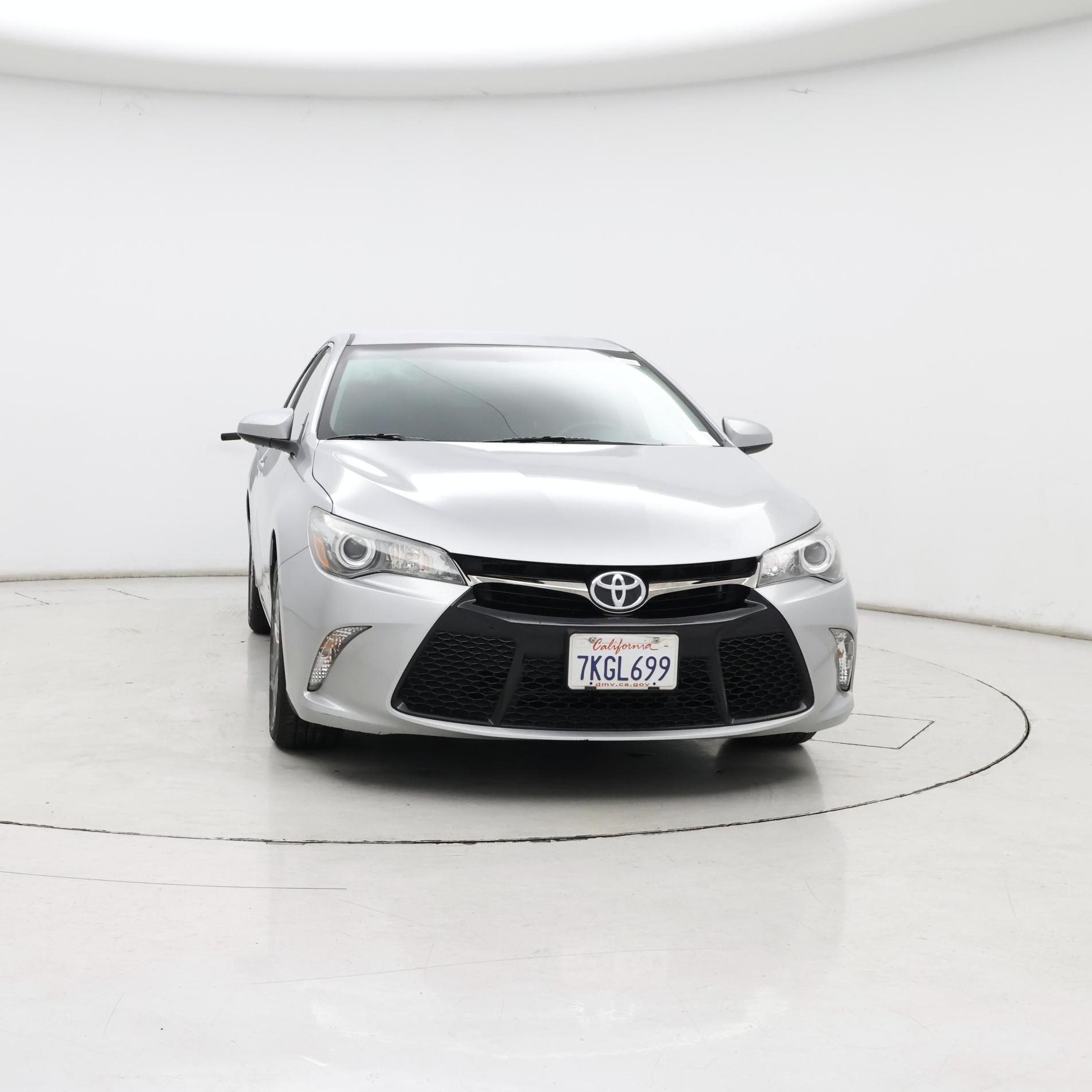 Thumbnail: 2015 Toyota Camry - 5