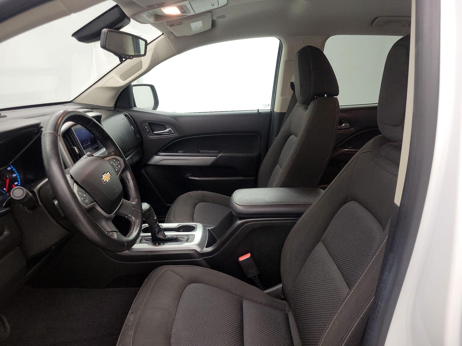 Thumbnail: 2019 Chevrolet Colorado - 11