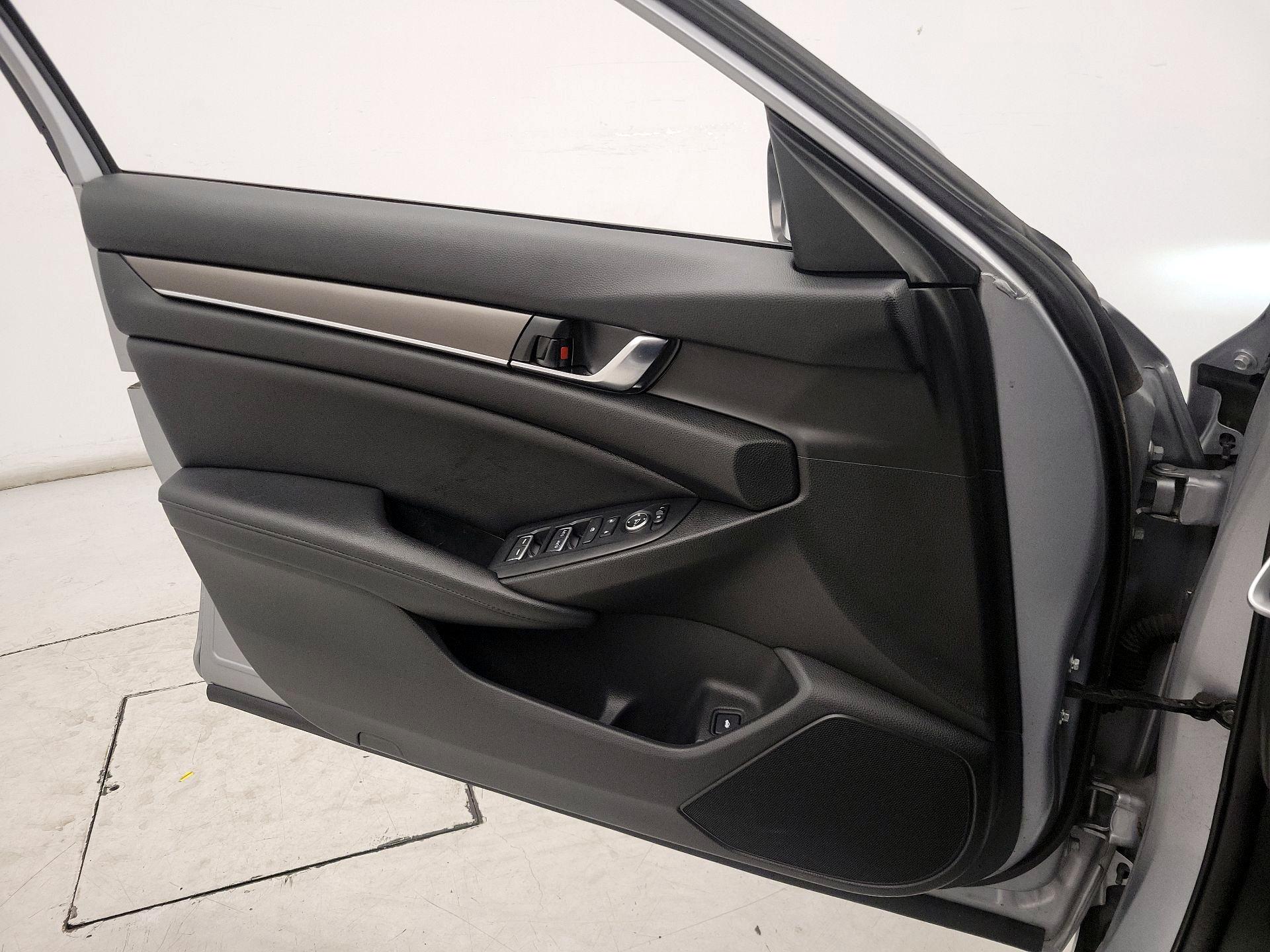 Thumbnail: 2021 Honda Accord - 12