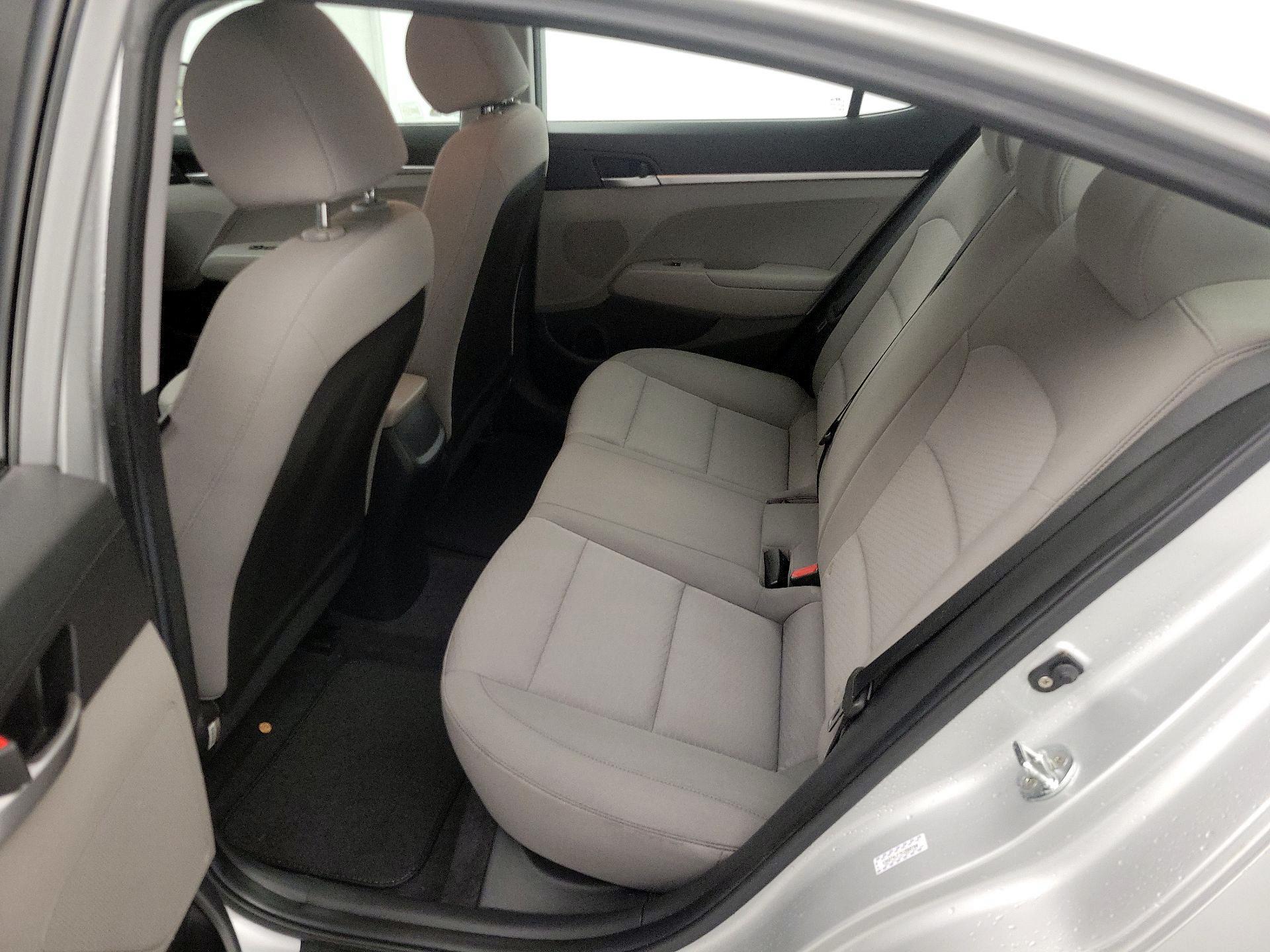 Thumbnail: 2019 Hyundai Elantra - 19