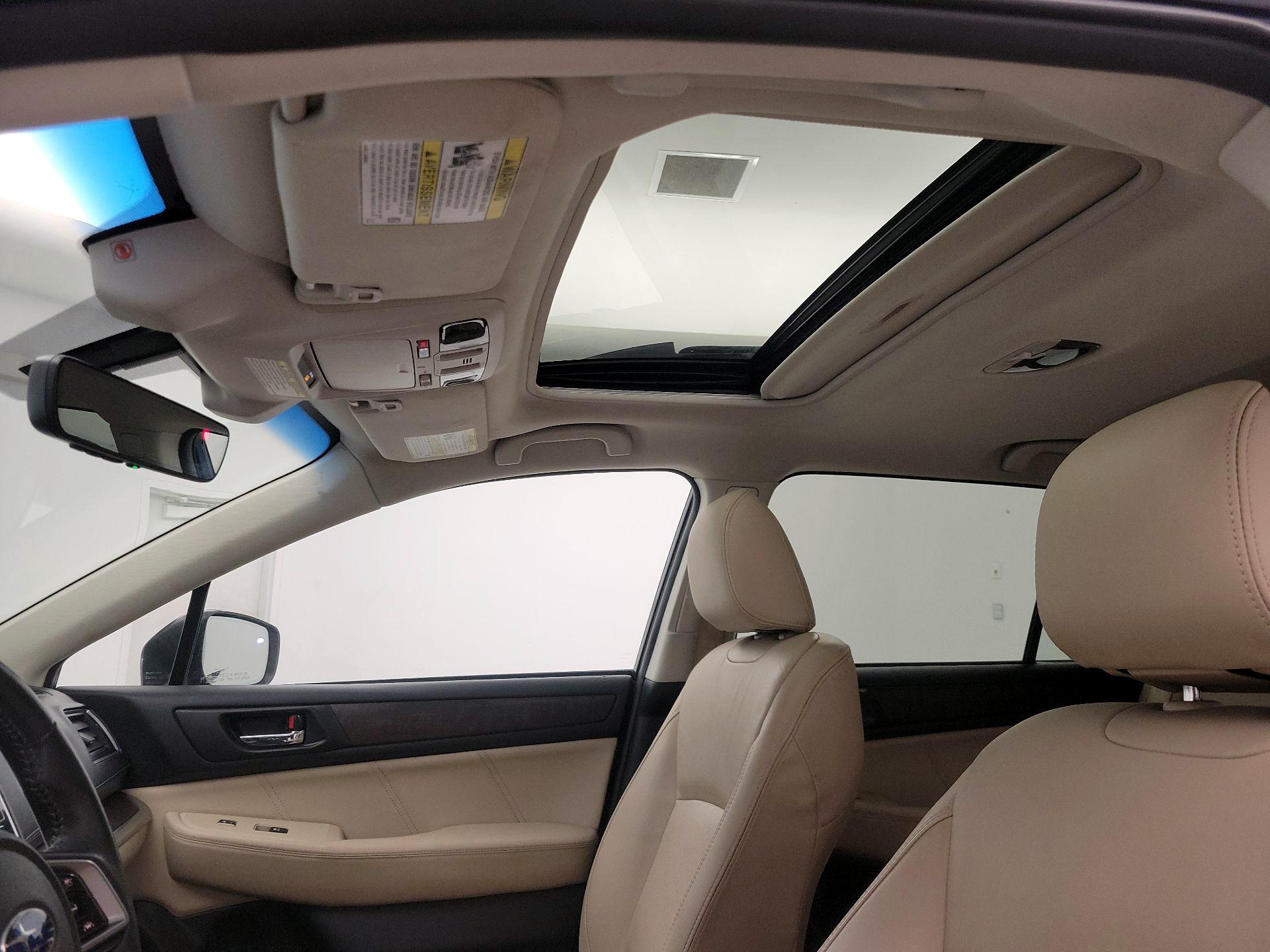 Thumbnail: 2018 Subaru Outback - 18