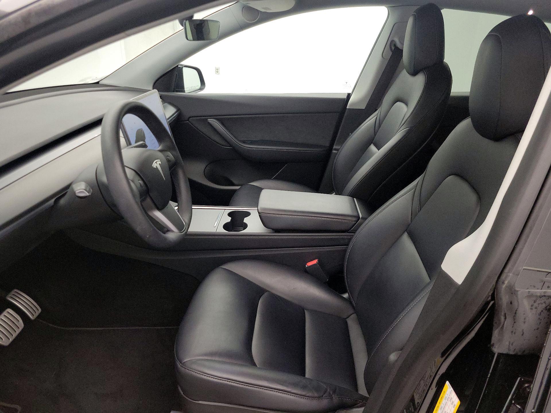 Thumbnail: 2022 Tesla Model Y - 11