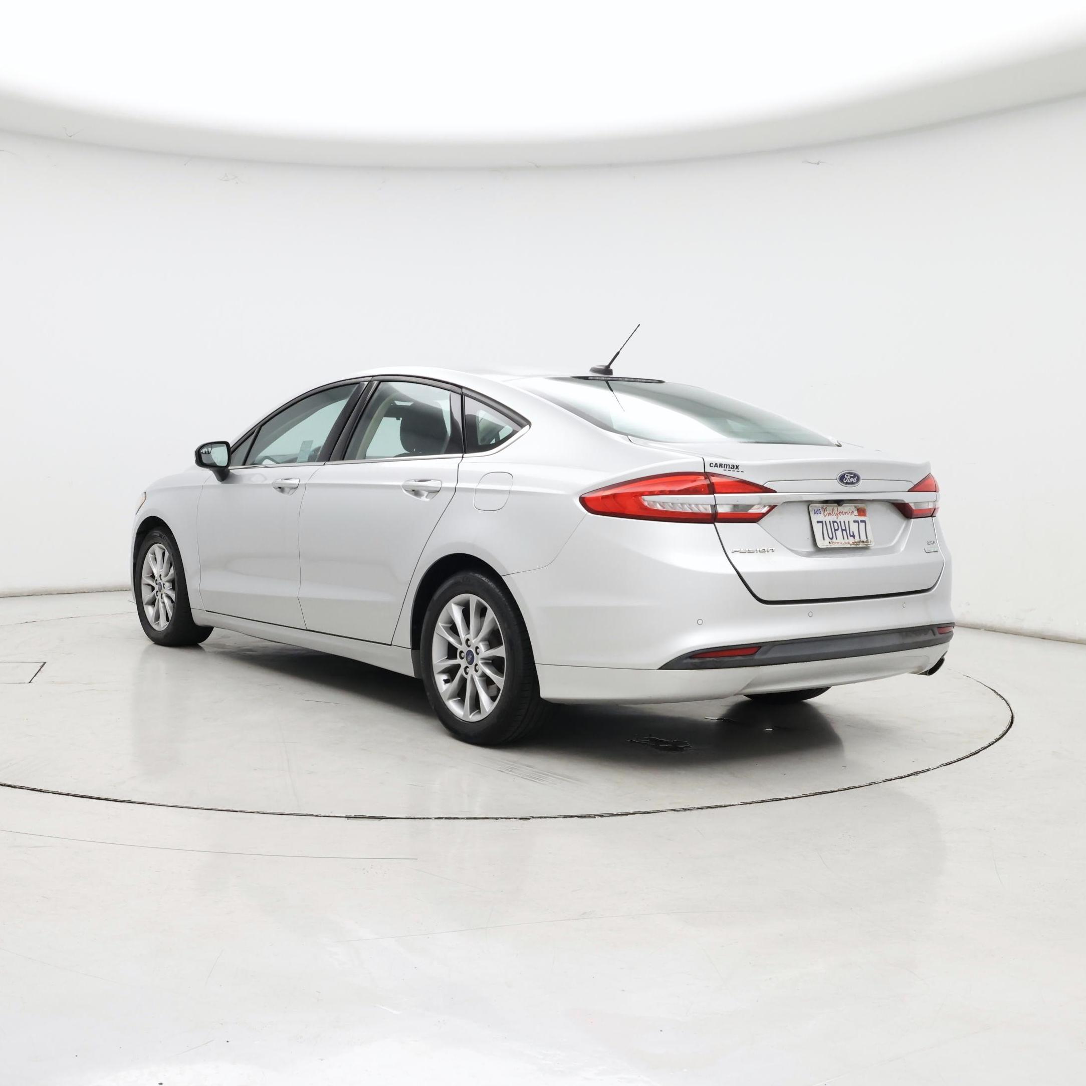 Thumbnail: 2017 Ford Fusion - 2