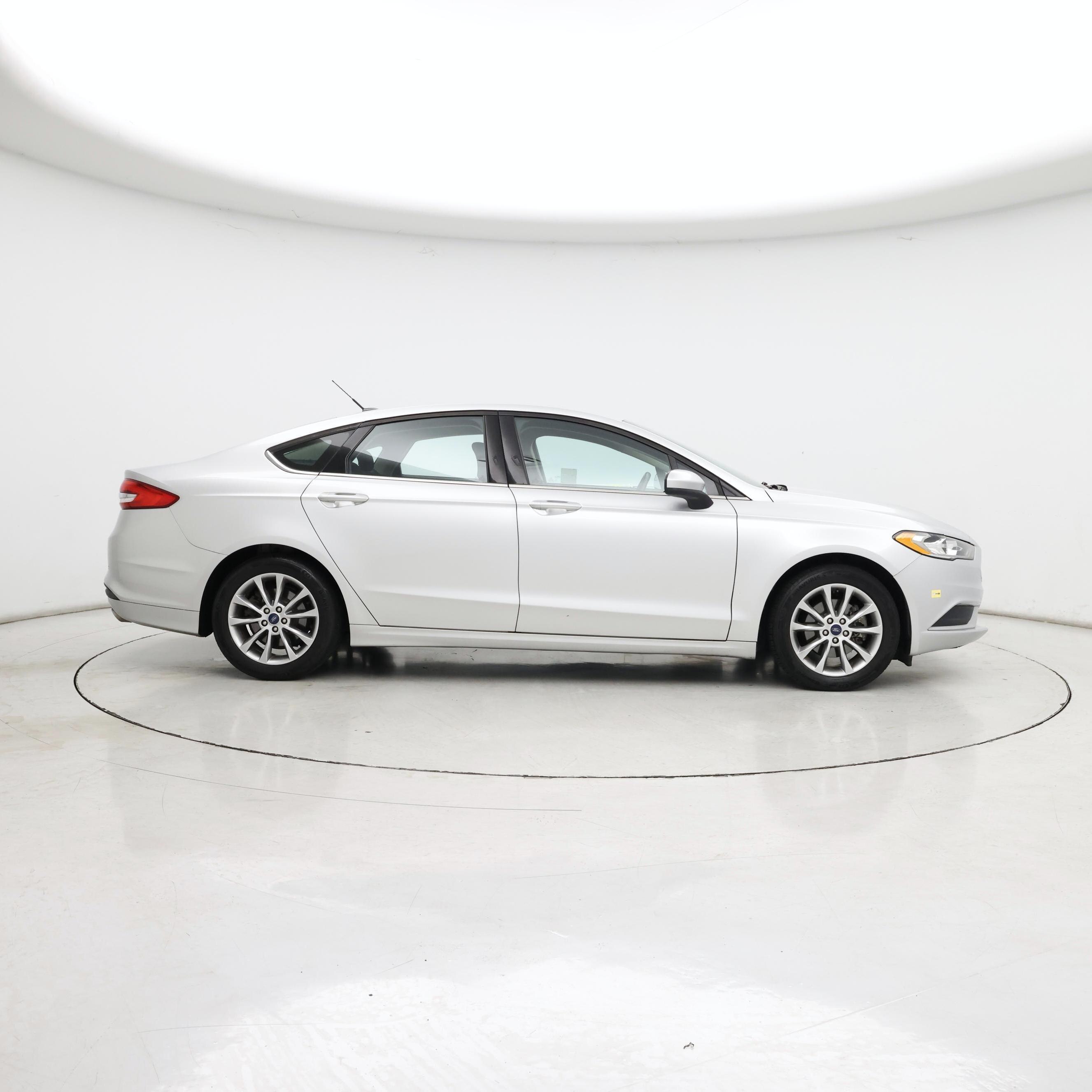 Thumbnail: 2017 Ford Fusion - 7