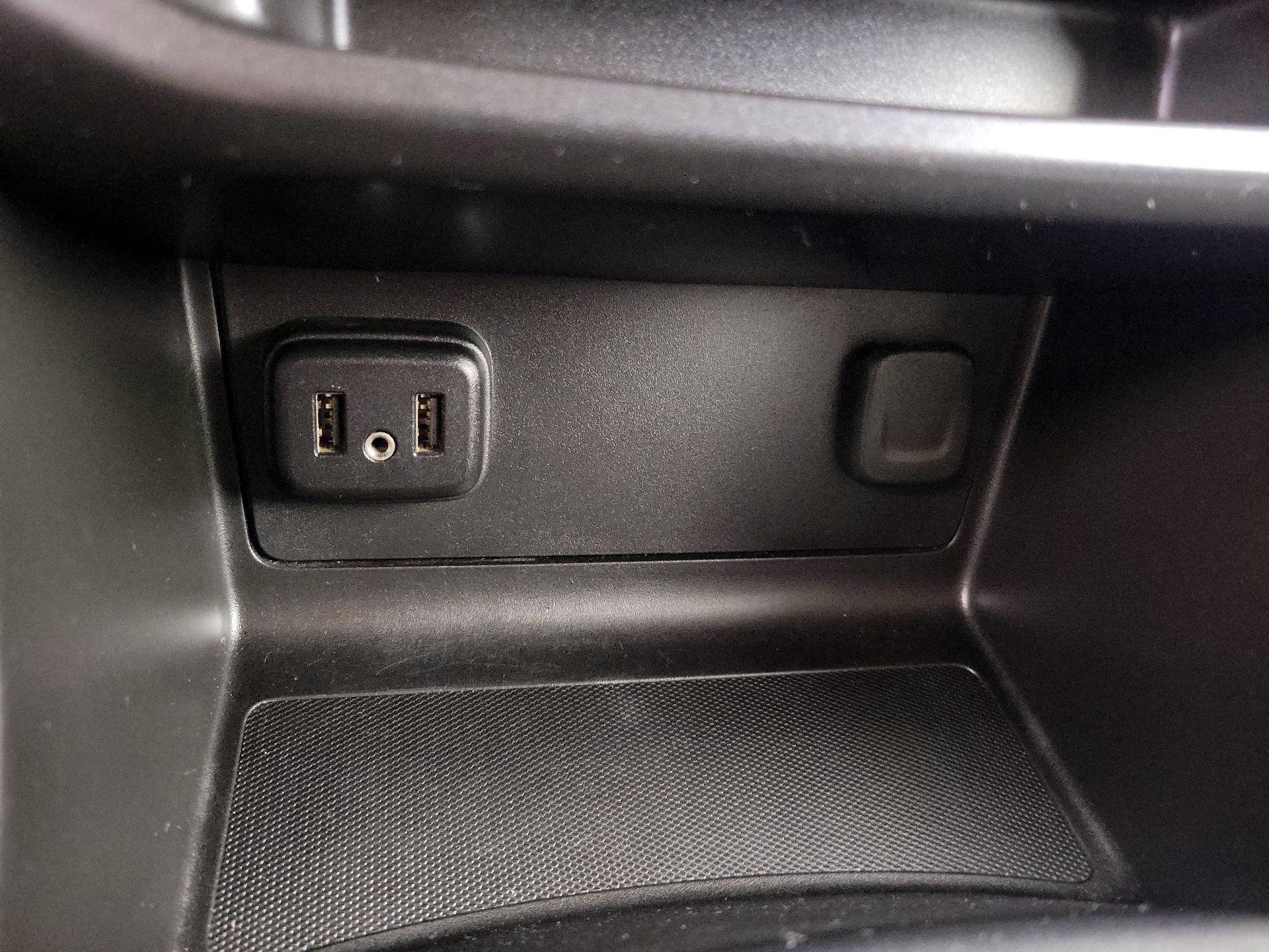 Thumbnail: 2021 GMC Canyon - 18